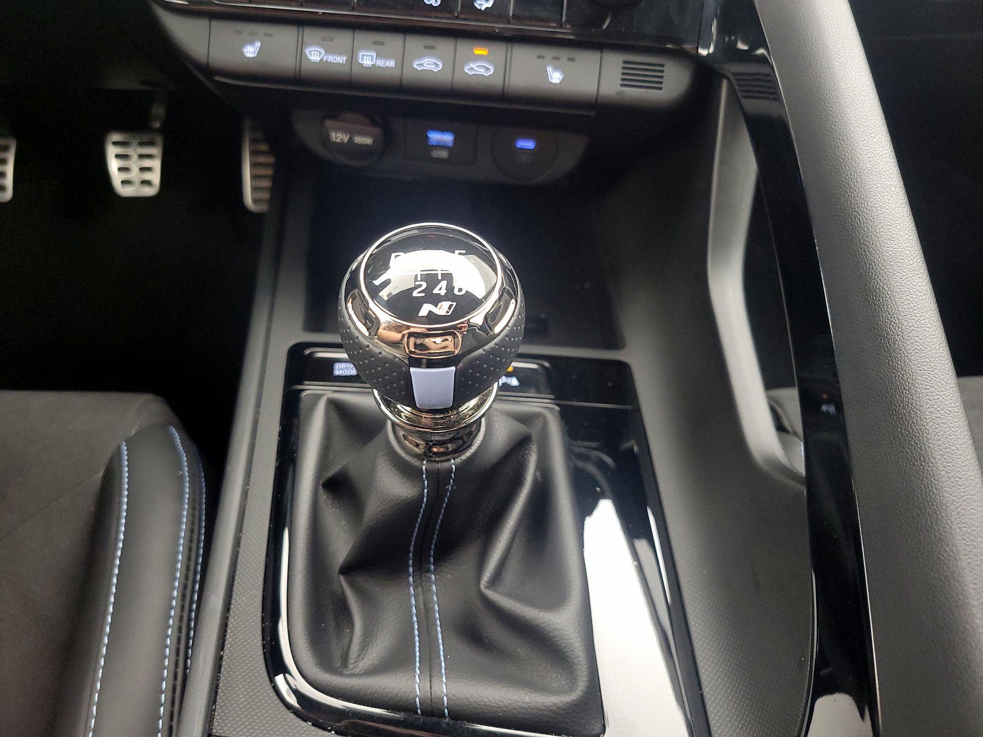 Thumbnail: 2025 Hyundai Elantra - 18