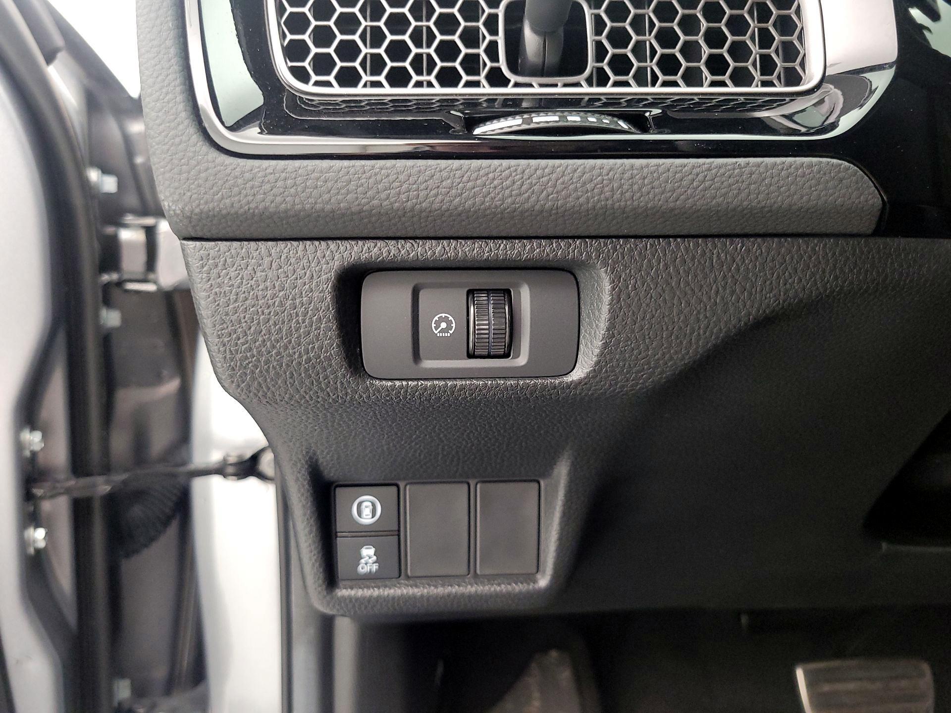 Thumbnail: 2024 Honda Civic - 13