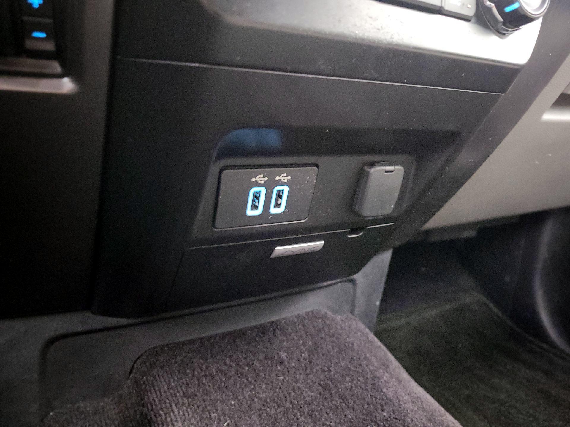 Thumbnail: 2017 Ford F-150 - 19