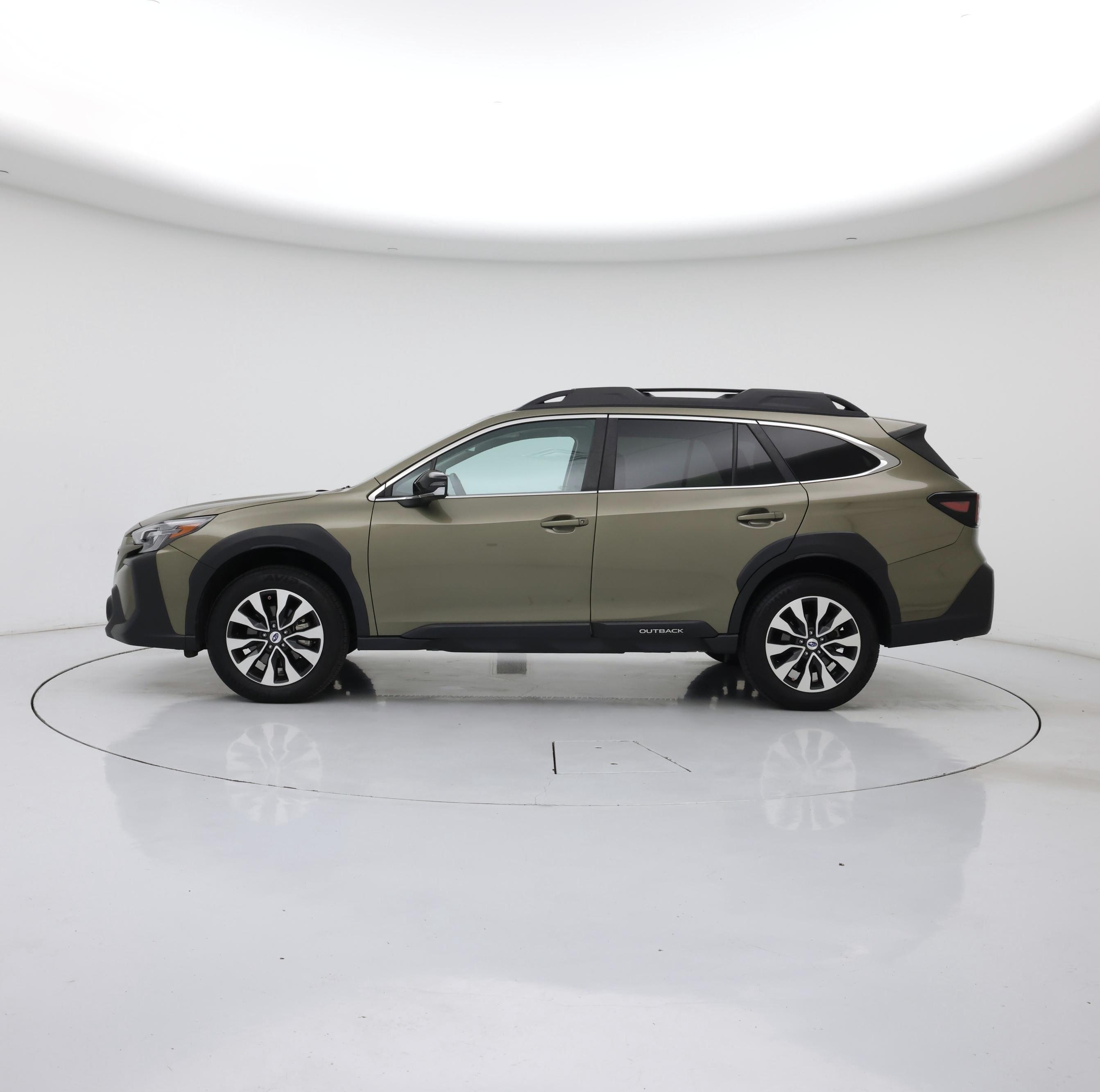 Thumbnail: 2024 Subaru Outback - 3