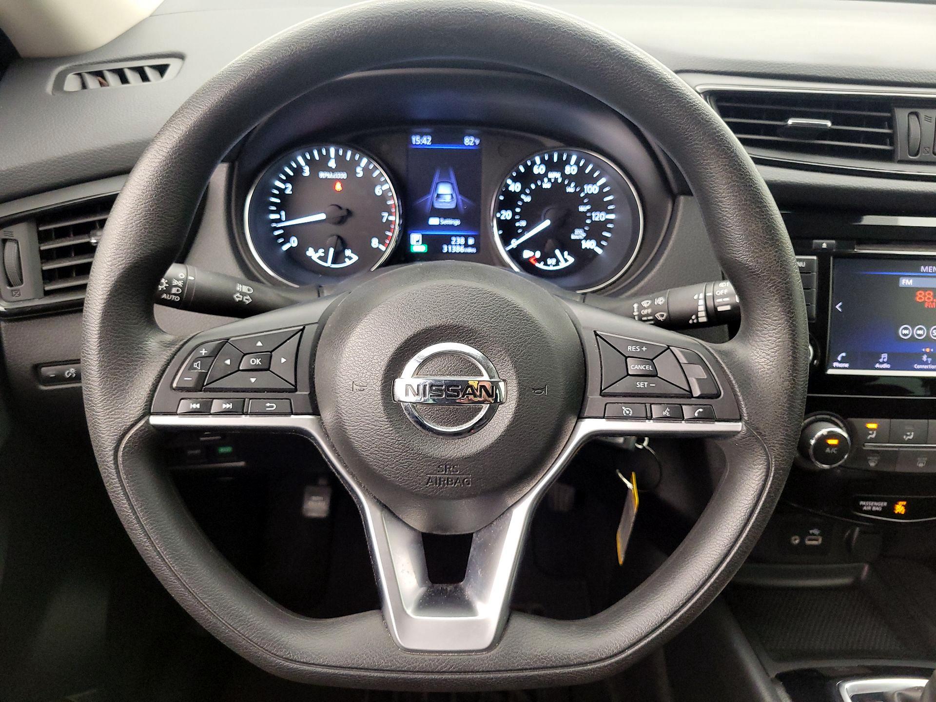 Thumbnail: 2019 Nissan Rogue - 10