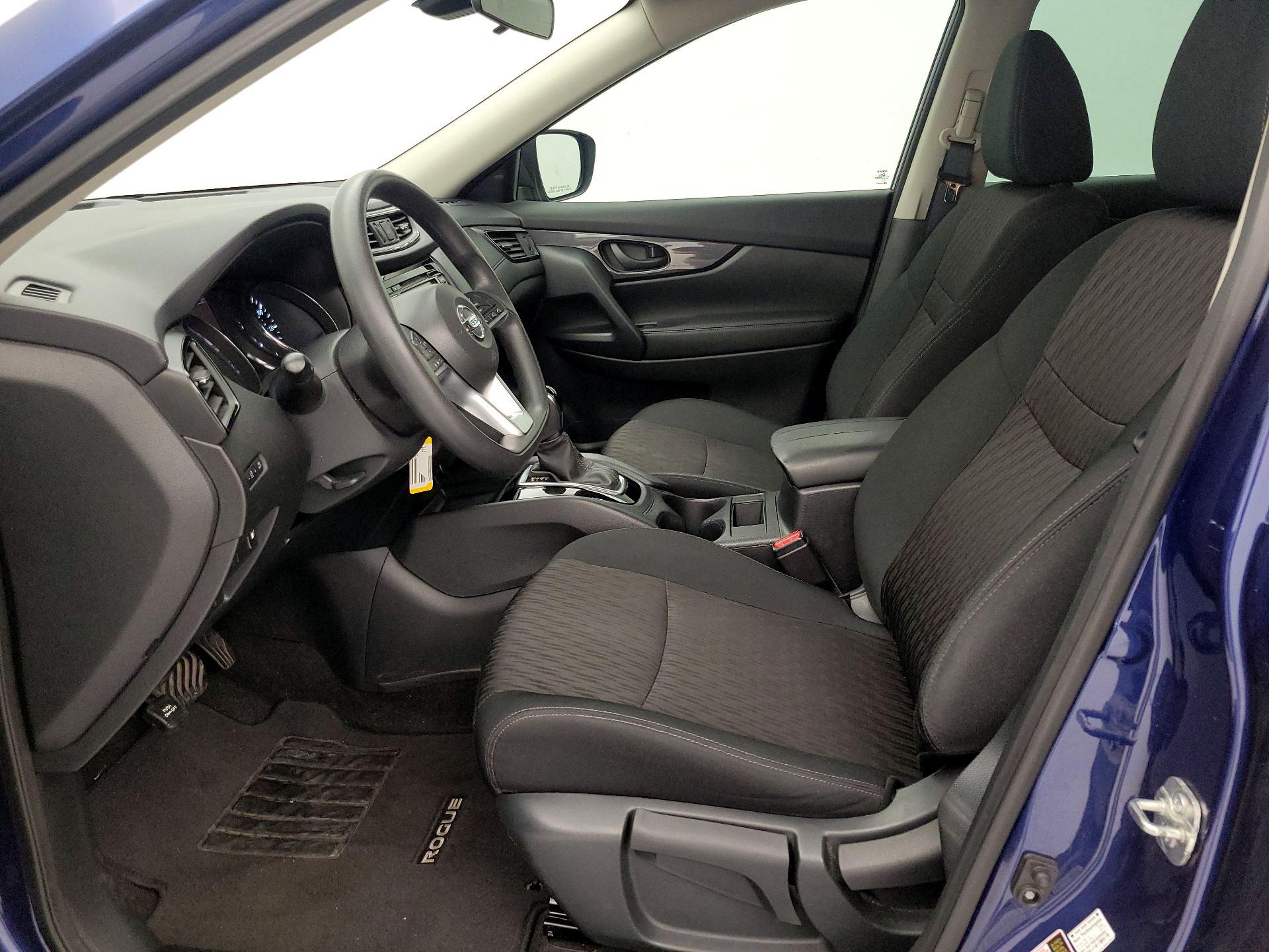 Thumbnail: 2019 Nissan Rogue - 11