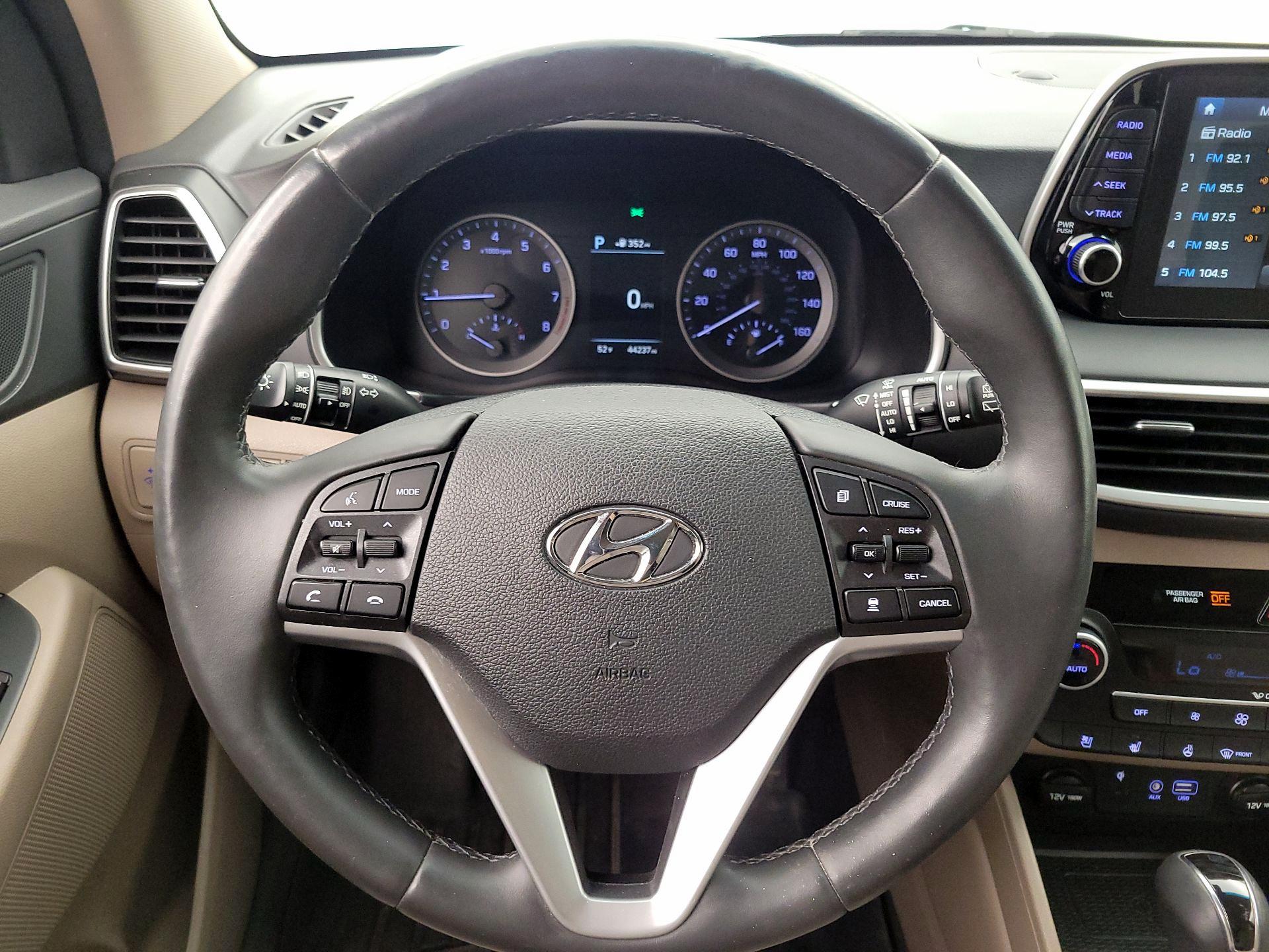 Thumbnail: 2020 Hyundai Tucson - 10