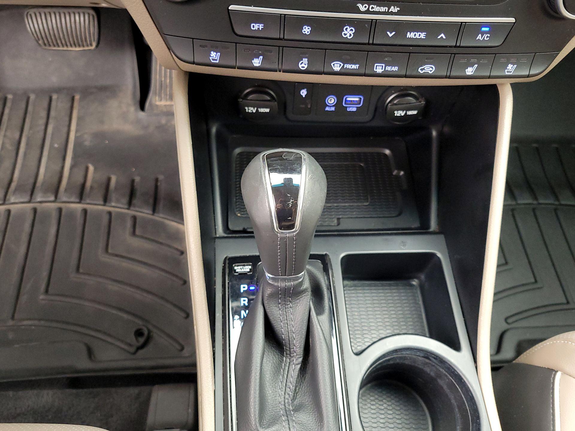 Thumbnail: 2020 Hyundai Tucson - 17