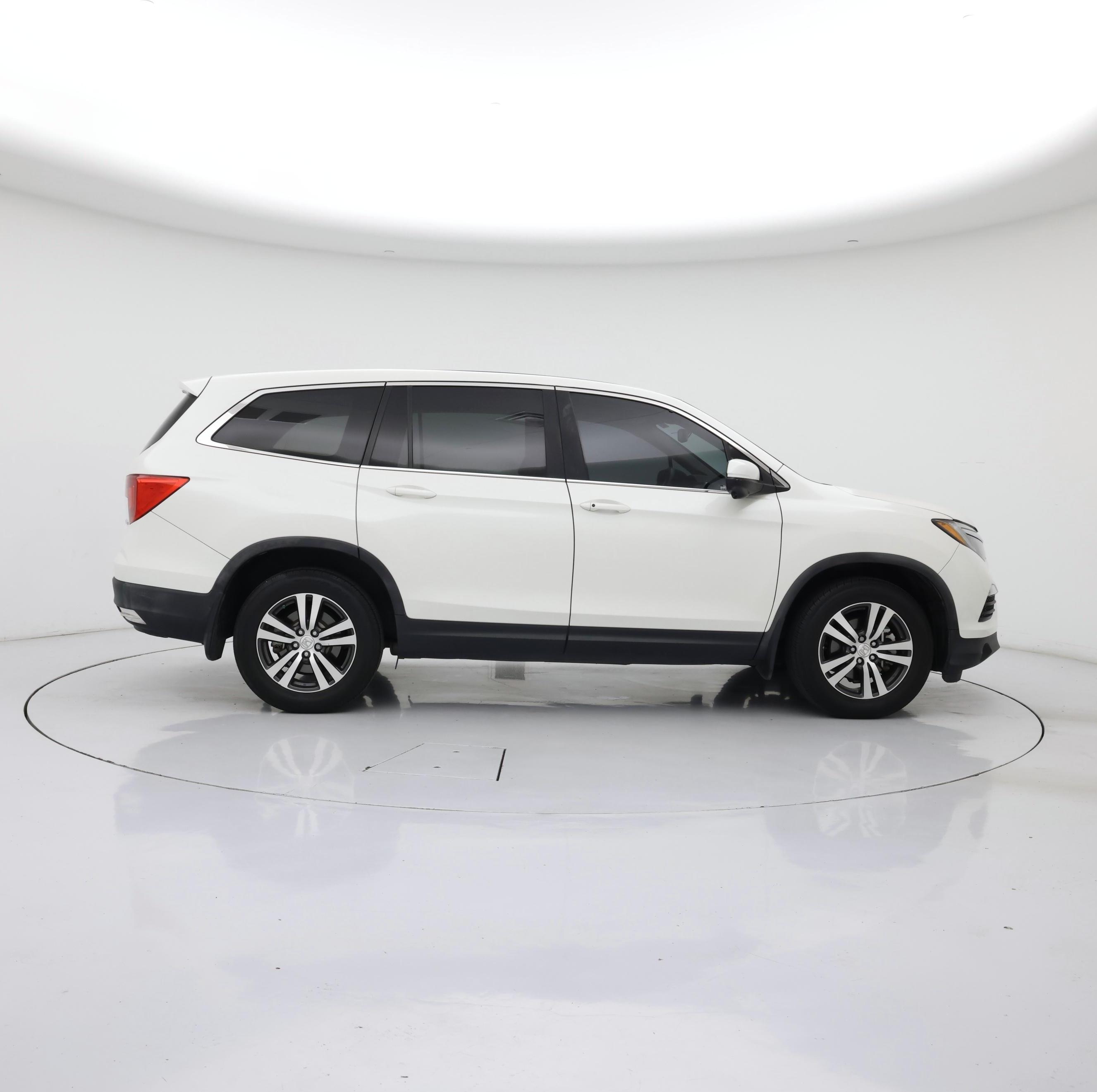 Thumbnail: 2016 Honda Pilot - 7