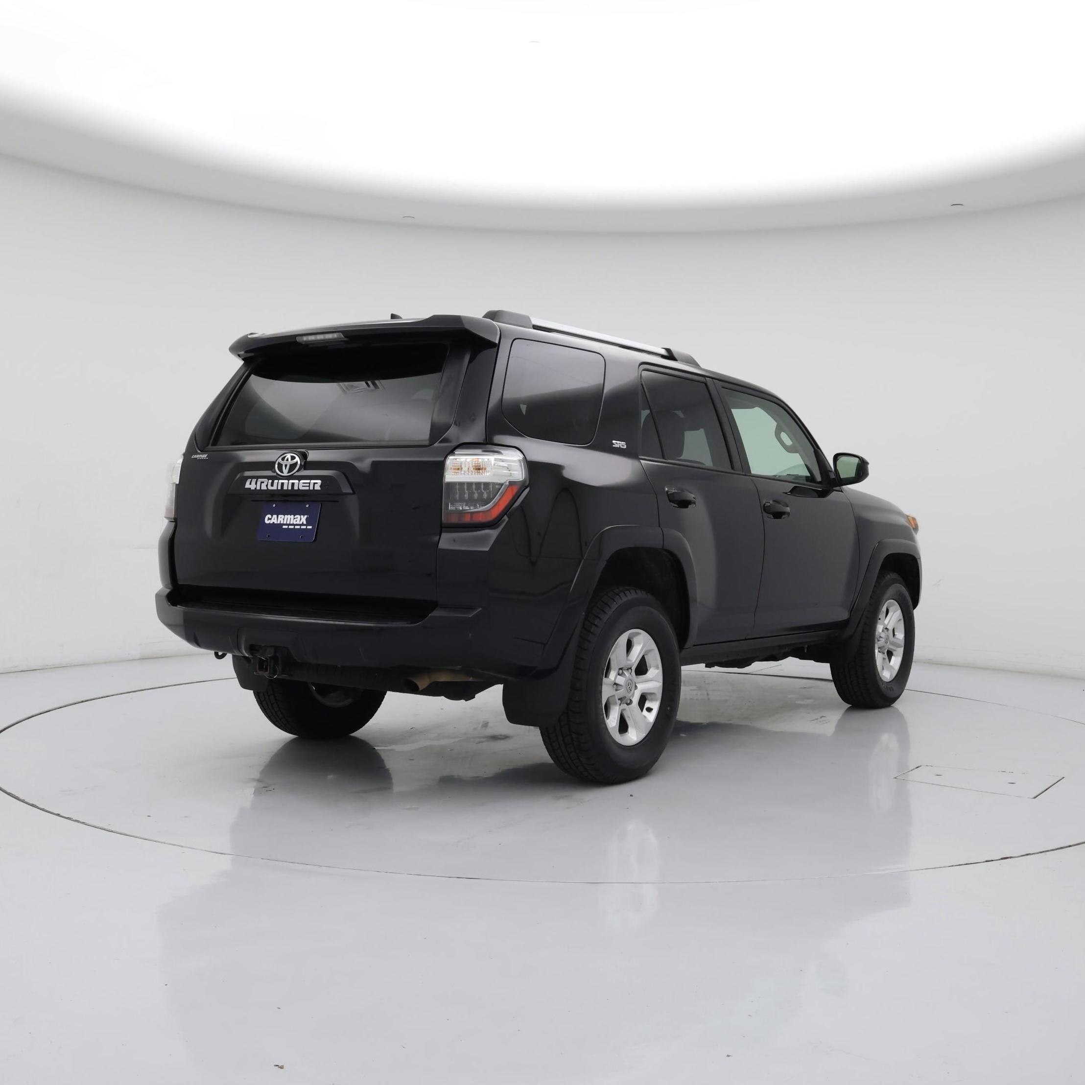 Thumbnail: 2024 Toyota 4Runner - 8