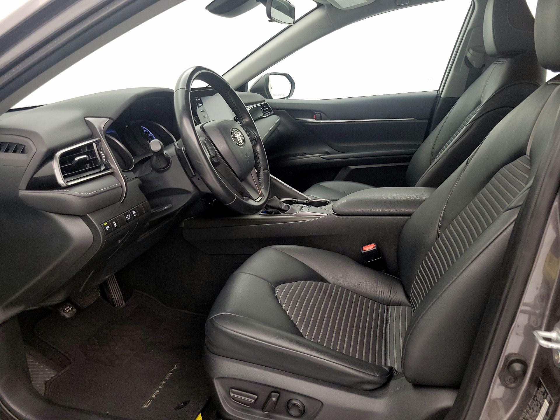 Thumbnail: 2023 Toyota Camry - 11