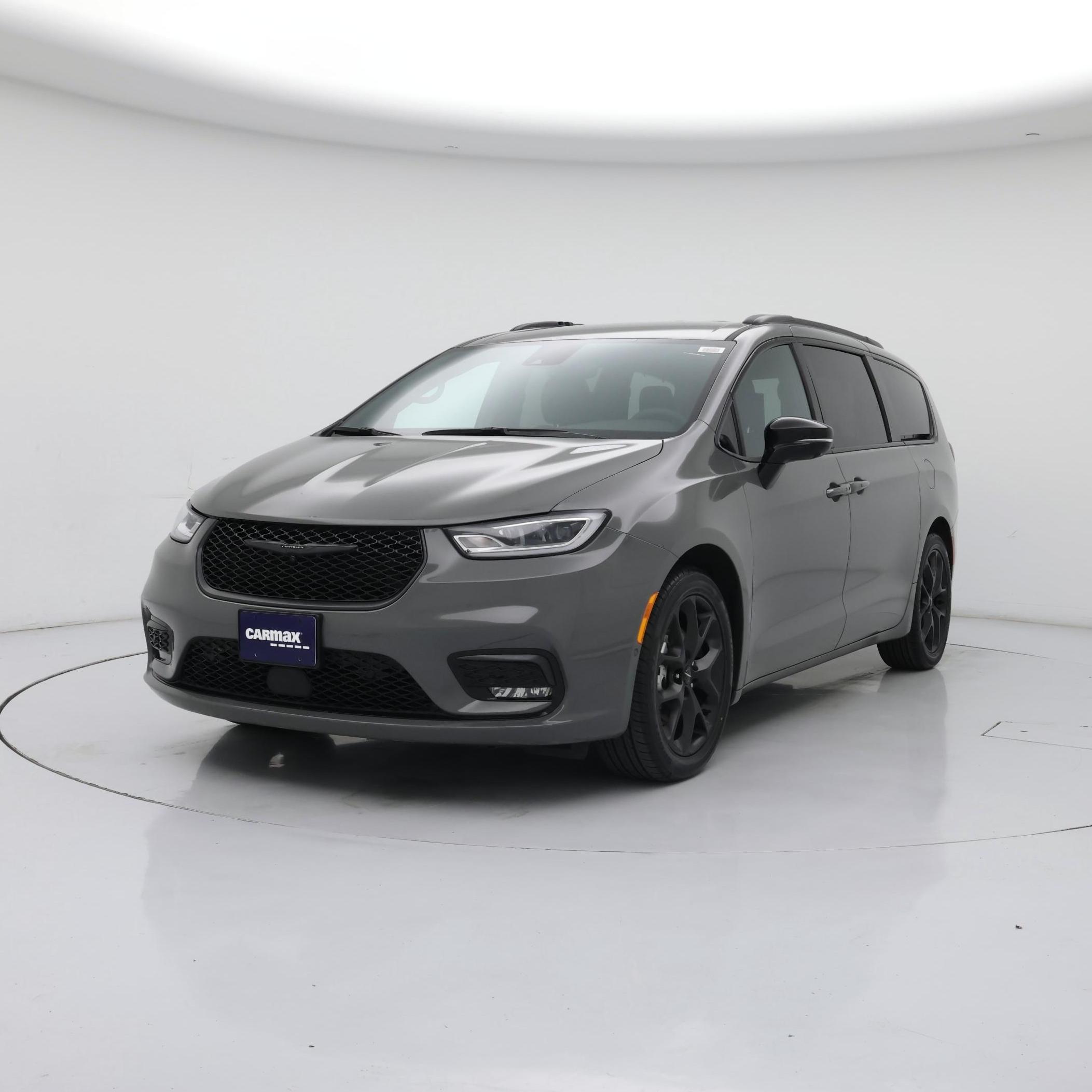 Thumbnail: 2024 Chrysler Pacifica - 4