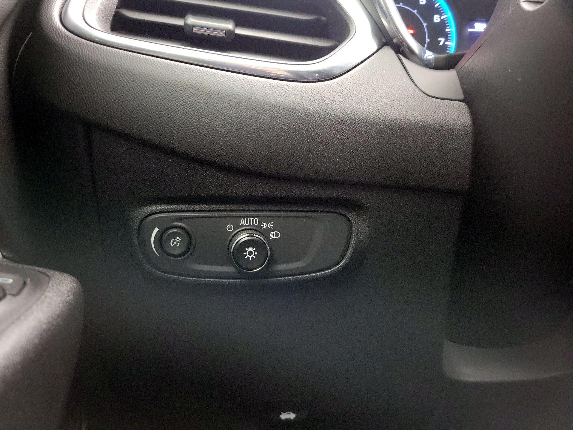 Thumbnail: 2020 Chevrolet Equinox - 13