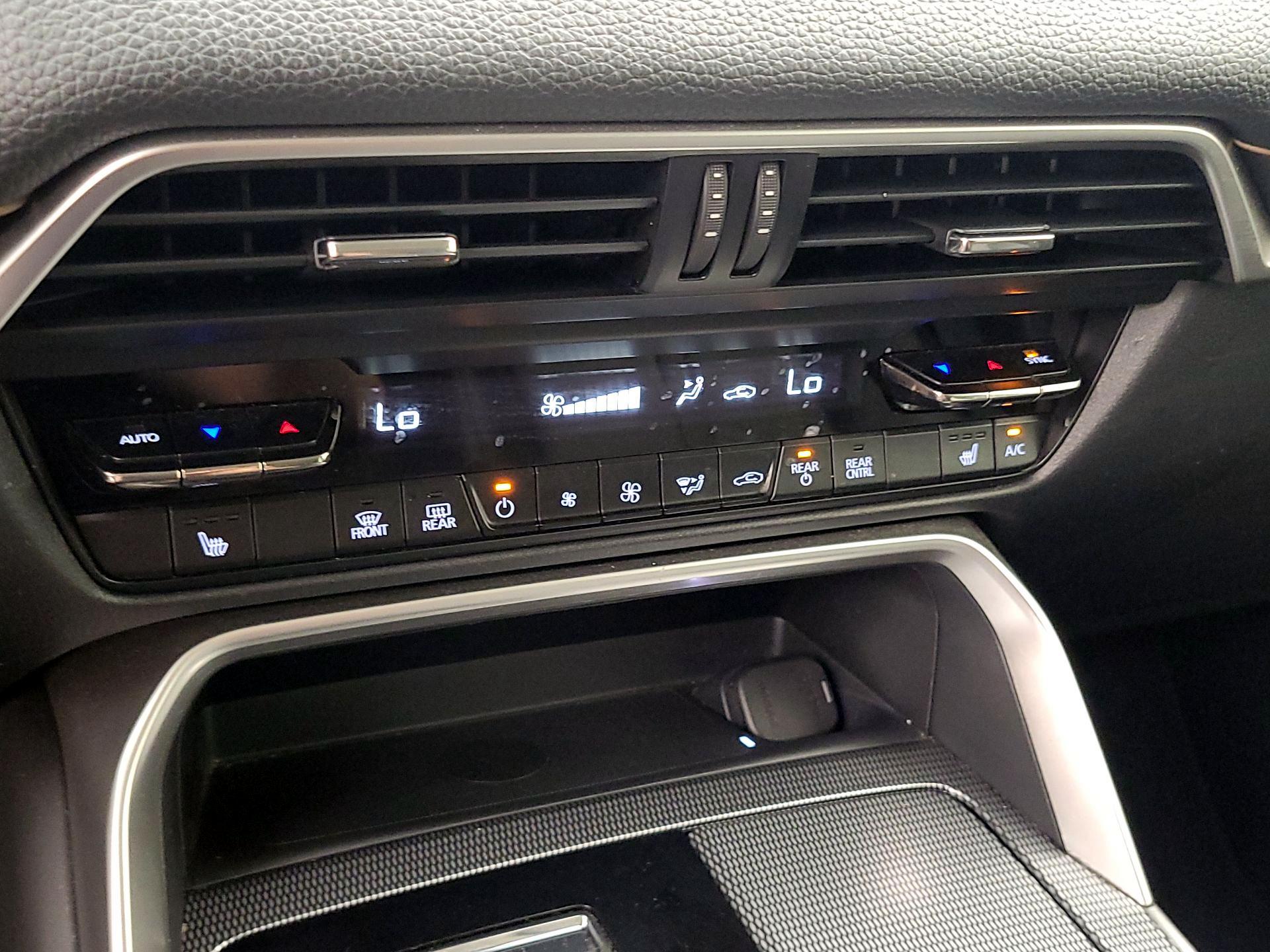 Thumbnail: 2024 Mazda CX-90 - 17