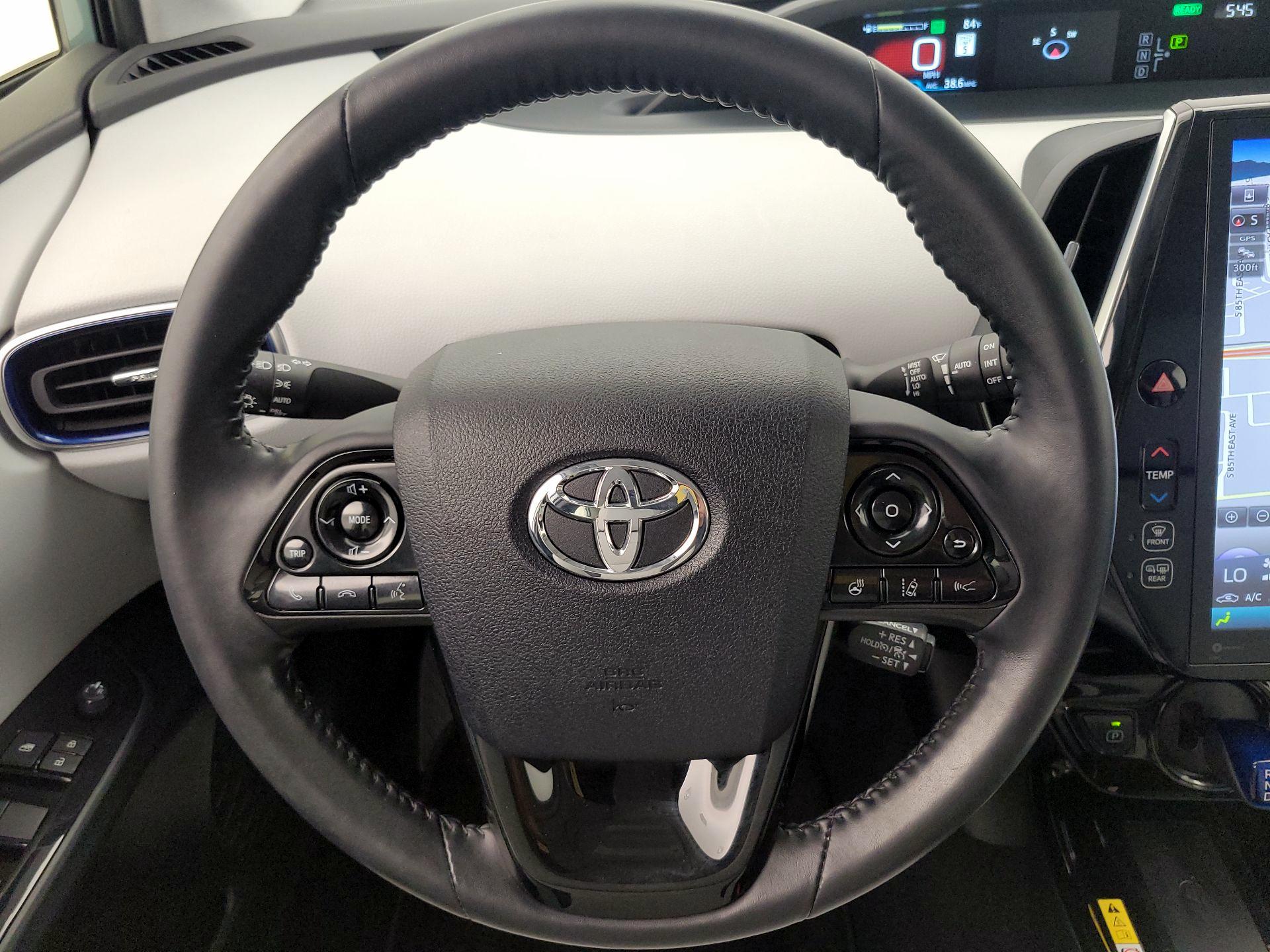 Thumbnail: 2021 Toyota Prius - 10