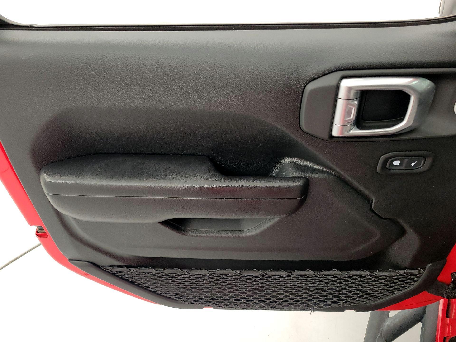 Thumbnail: 2020 Jeep Gladiator - 12