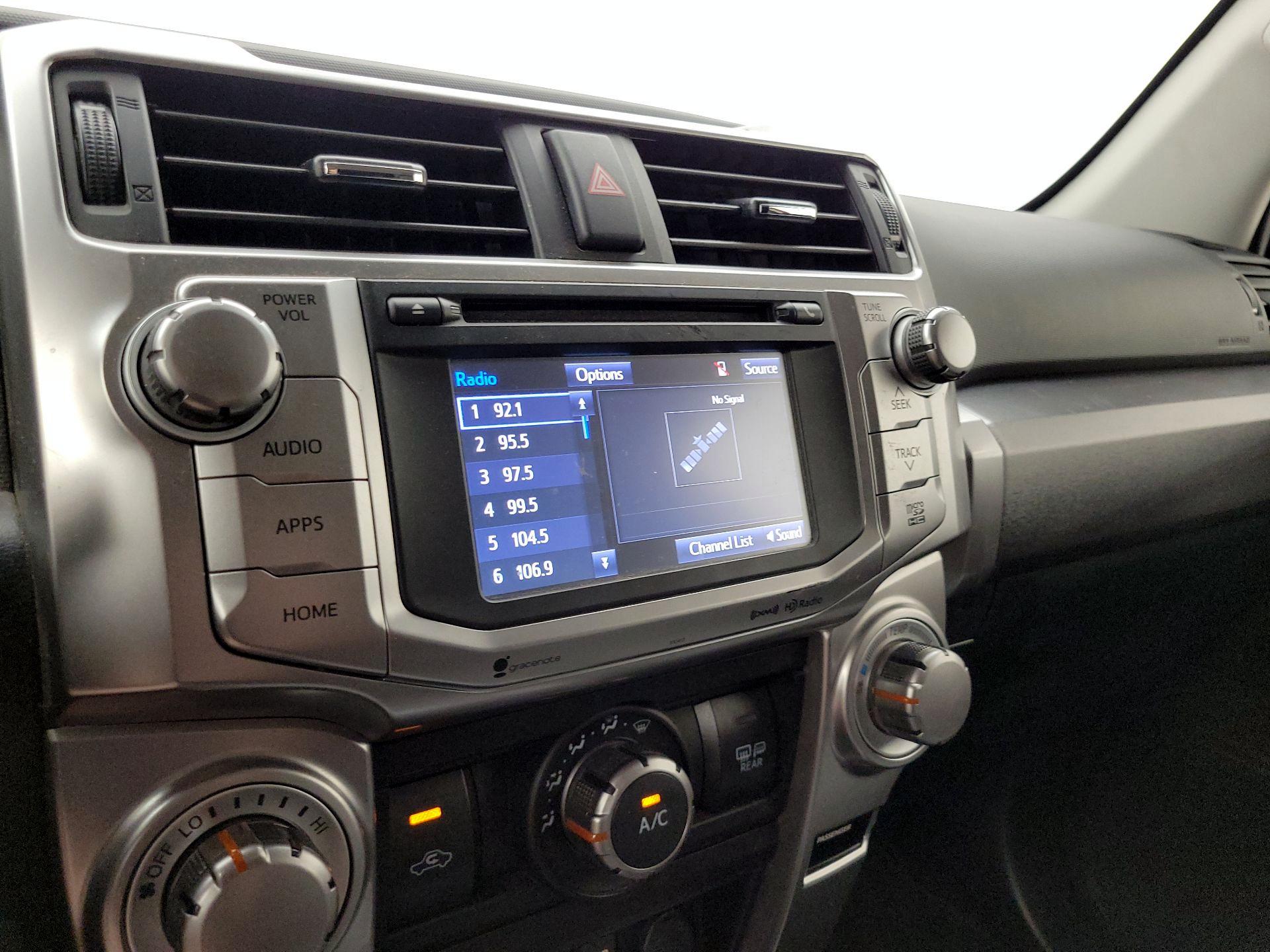 Thumbnail: 2019 Toyota 4Runner - 16