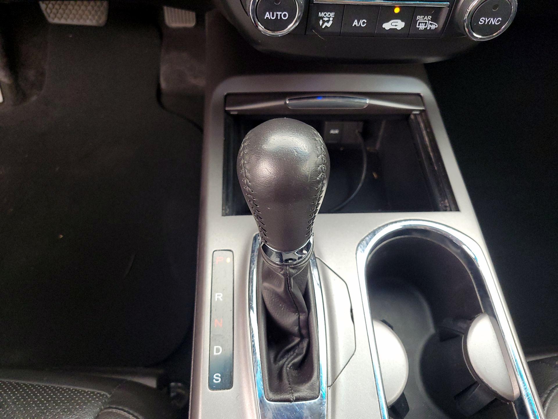 Thumbnail: 2015 Acura RDX - 18
