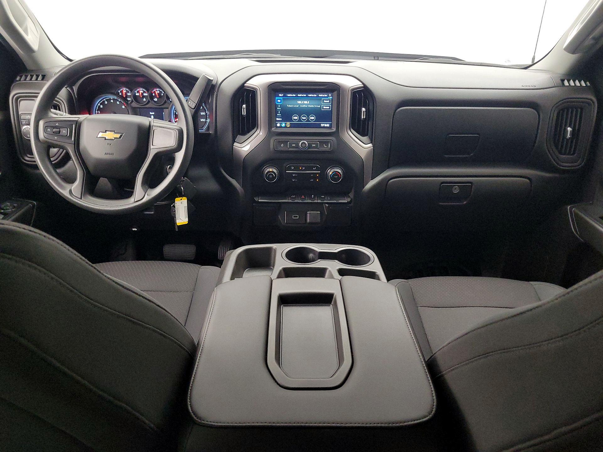 Thumbnail: 2019 Chevrolet Silverado 1500 - 9