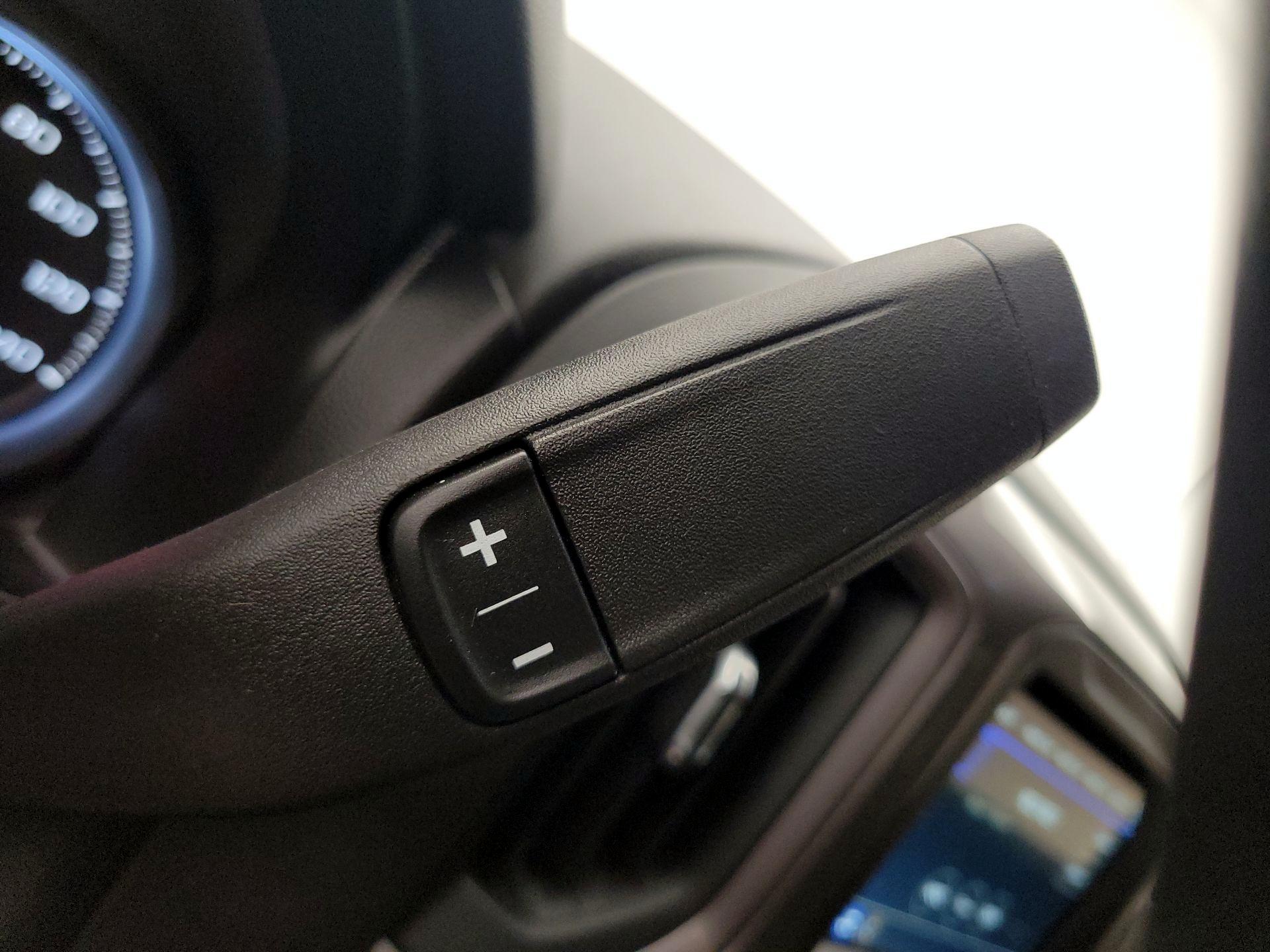 Thumbnail: 2019 Chevrolet Silverado 1500 - 17