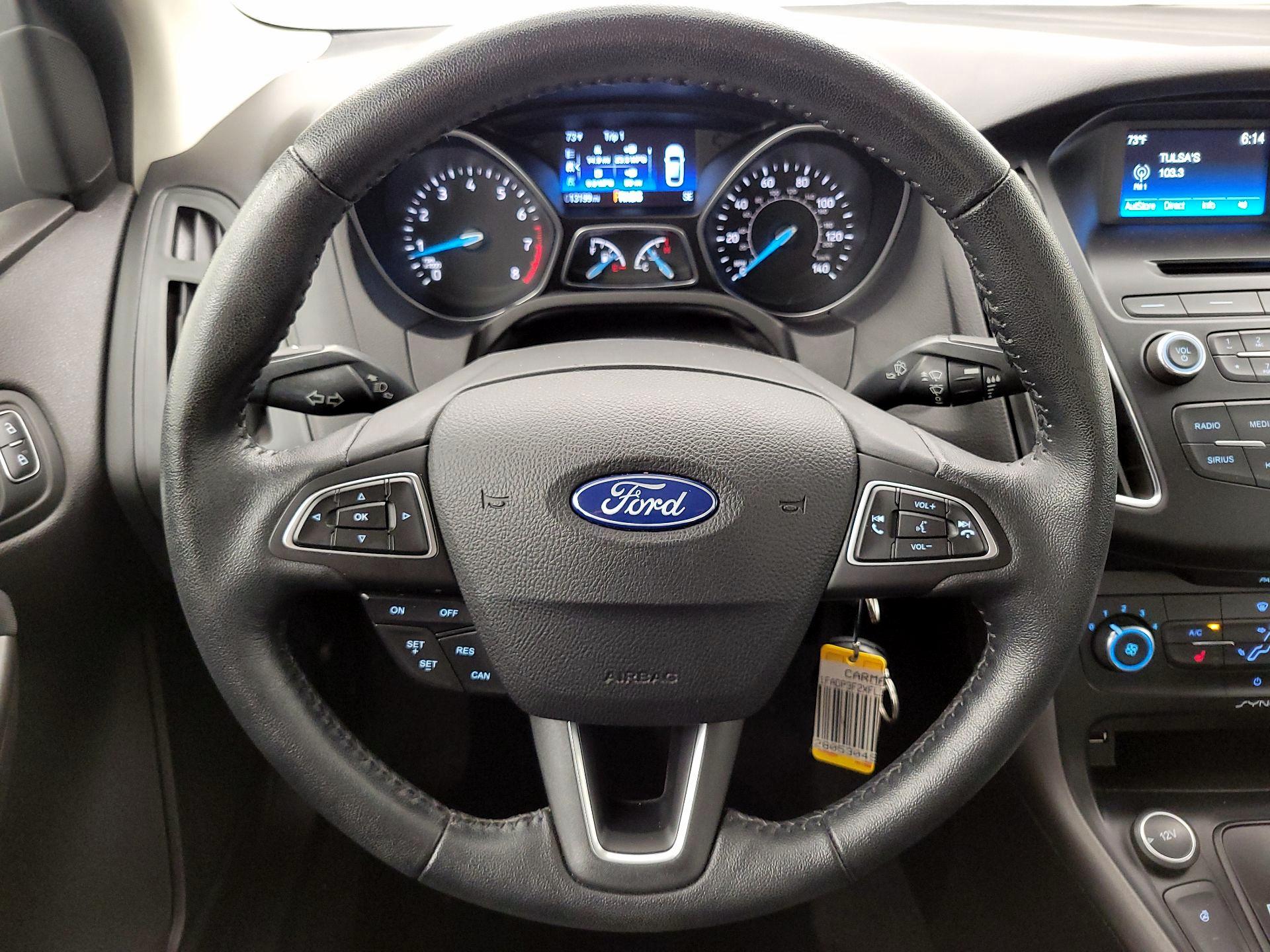Thumbnail: 2015 Ford Focus - 10