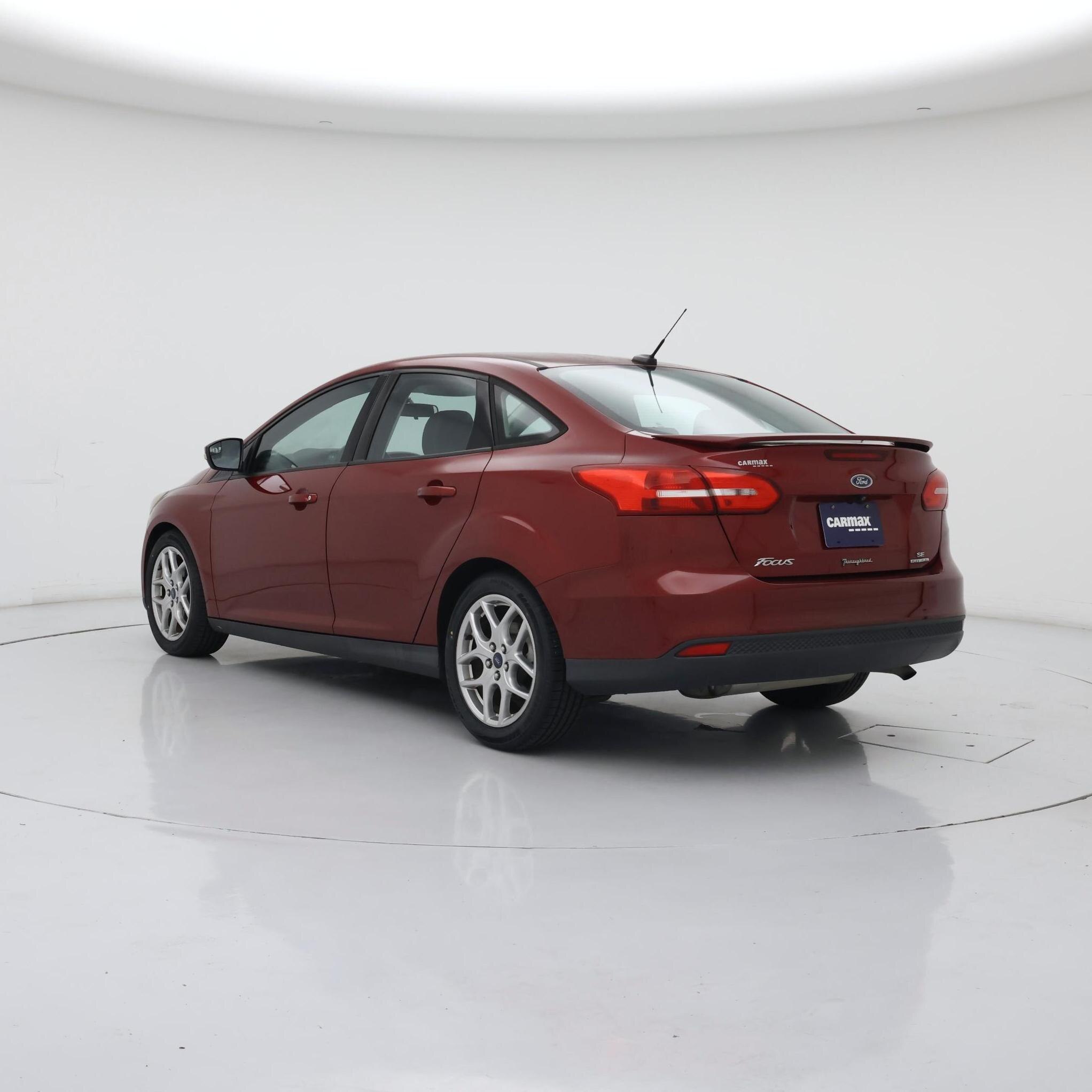 Thumbnail: 2015 Ford Focus - 2