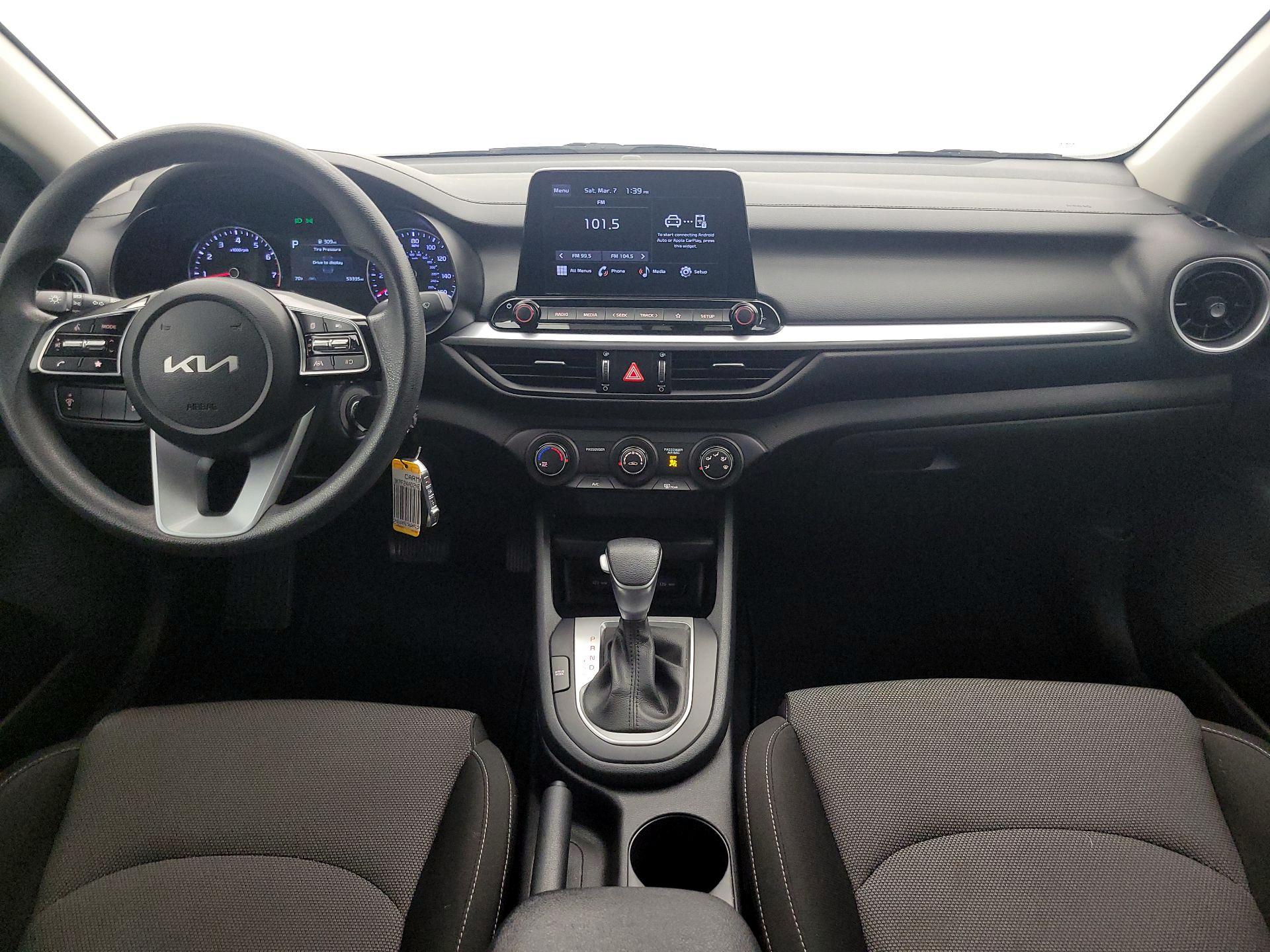 Thumbnail: 2022 Kia Forte - 9