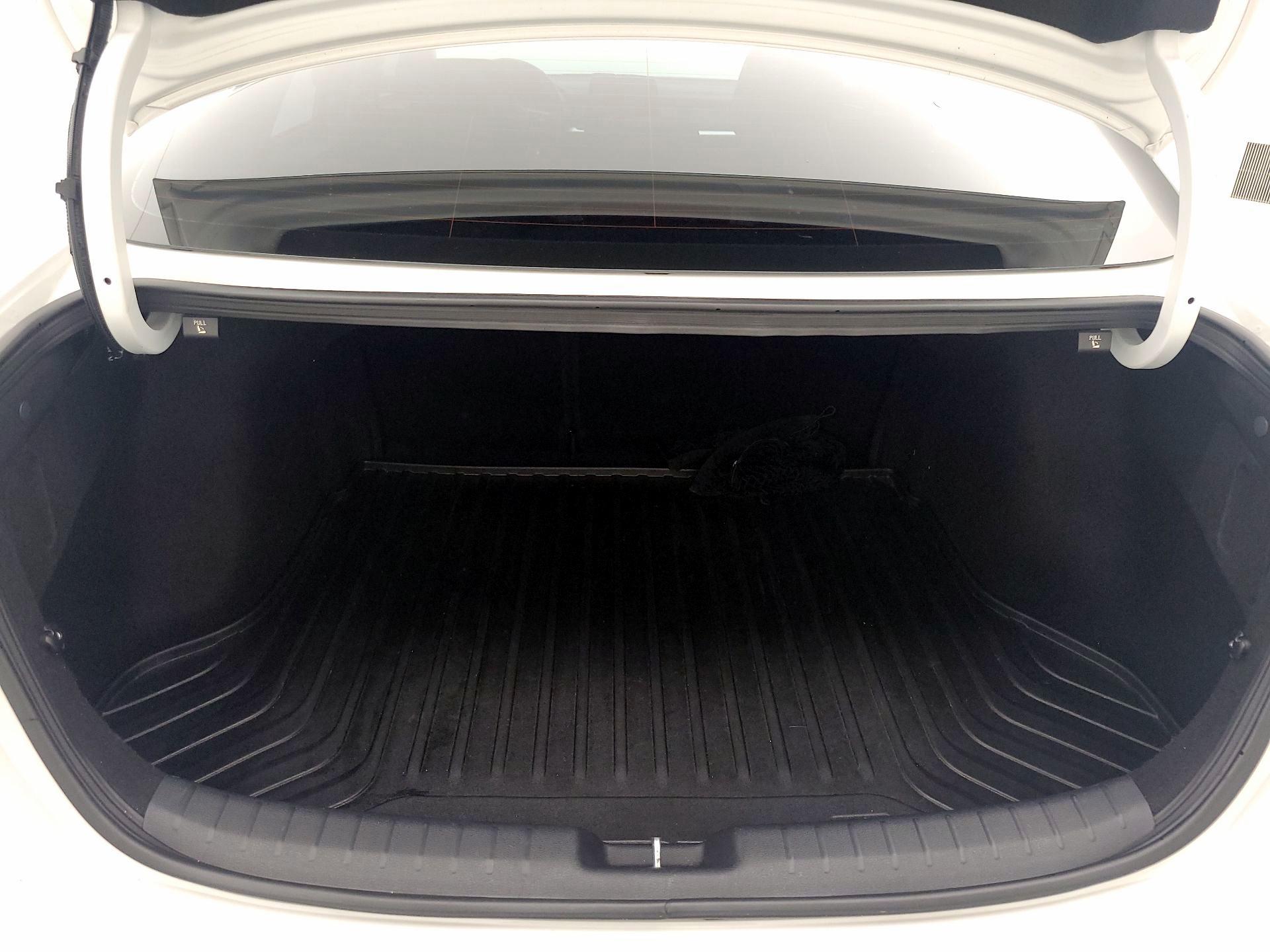 Thumbnail: 2022 Kia Forte - 20