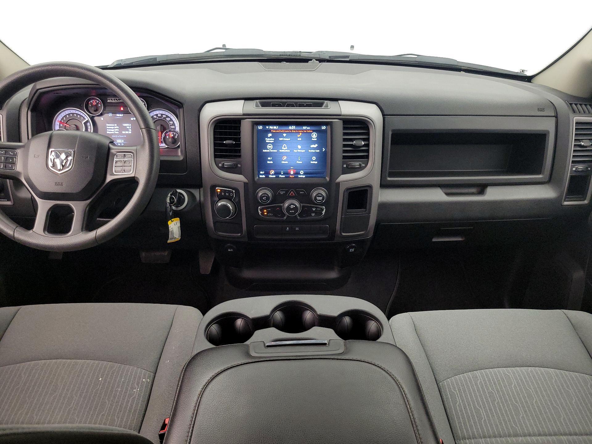 Thumbnail: 2021 RAM 1500 Classic - 9