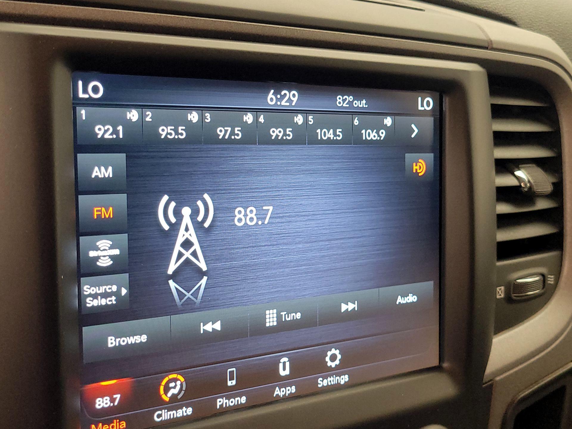 Thumbnail: 2021 RAM 1500 Classic - 15