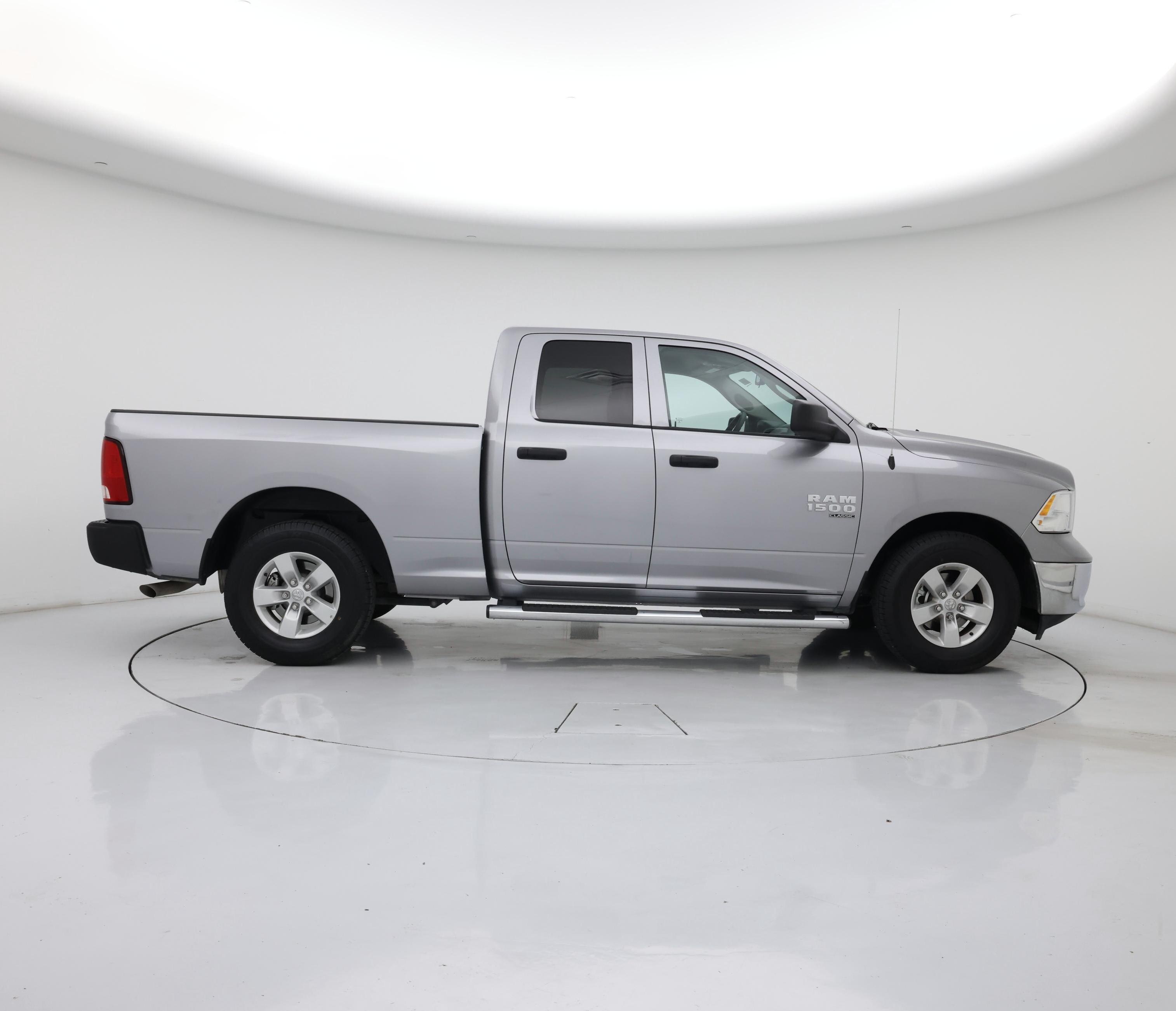 Thumbnail: 2021 RAM 1500 Classic - 7