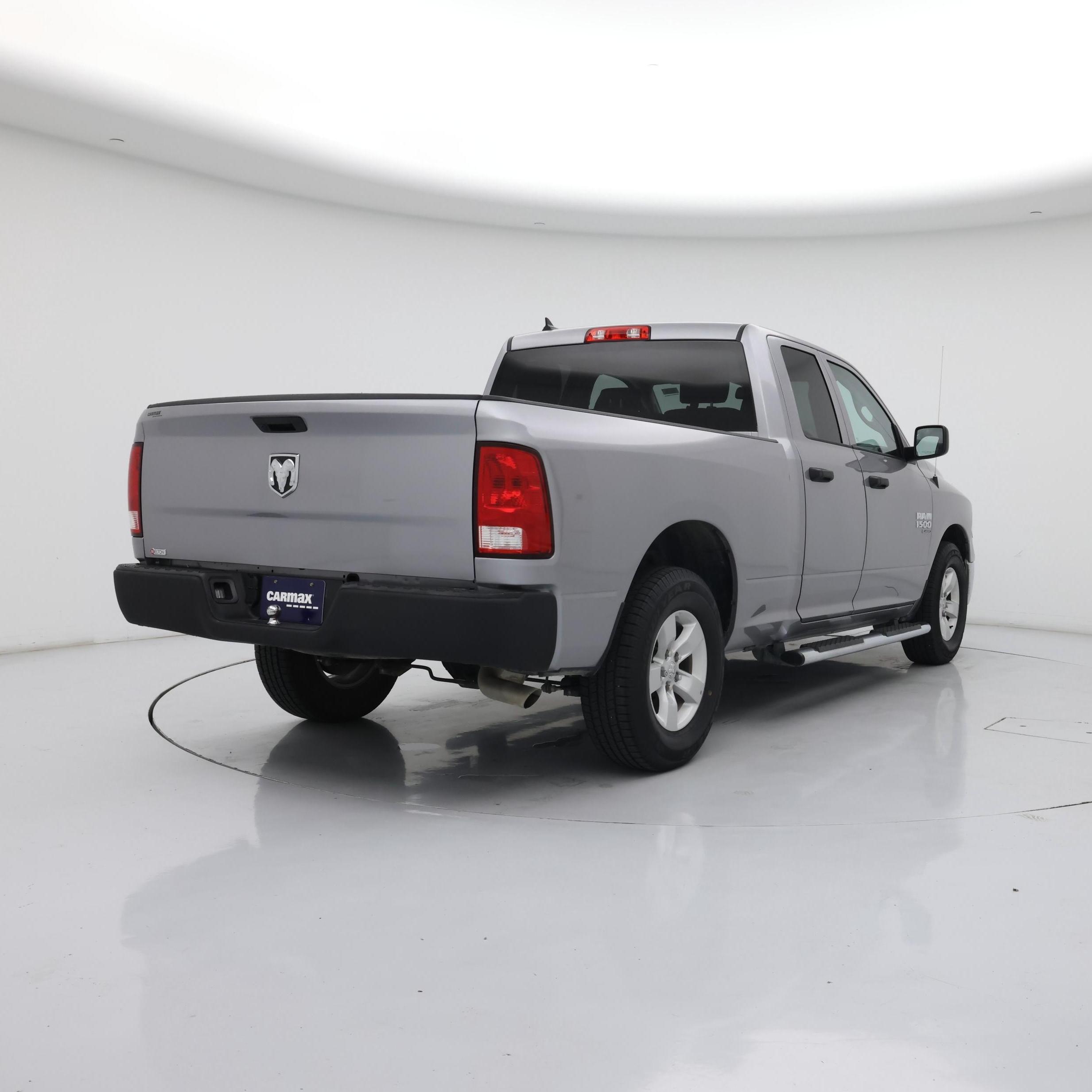 Thumbnail: 2021 RAM 1500 Classic - 8