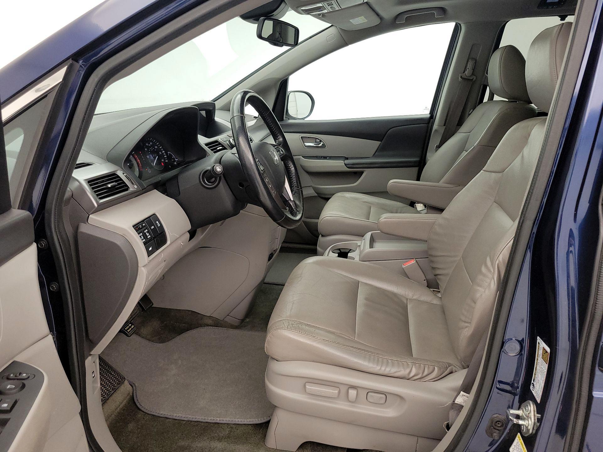 Thumbnail: 2016 Honda Odyssey - 11