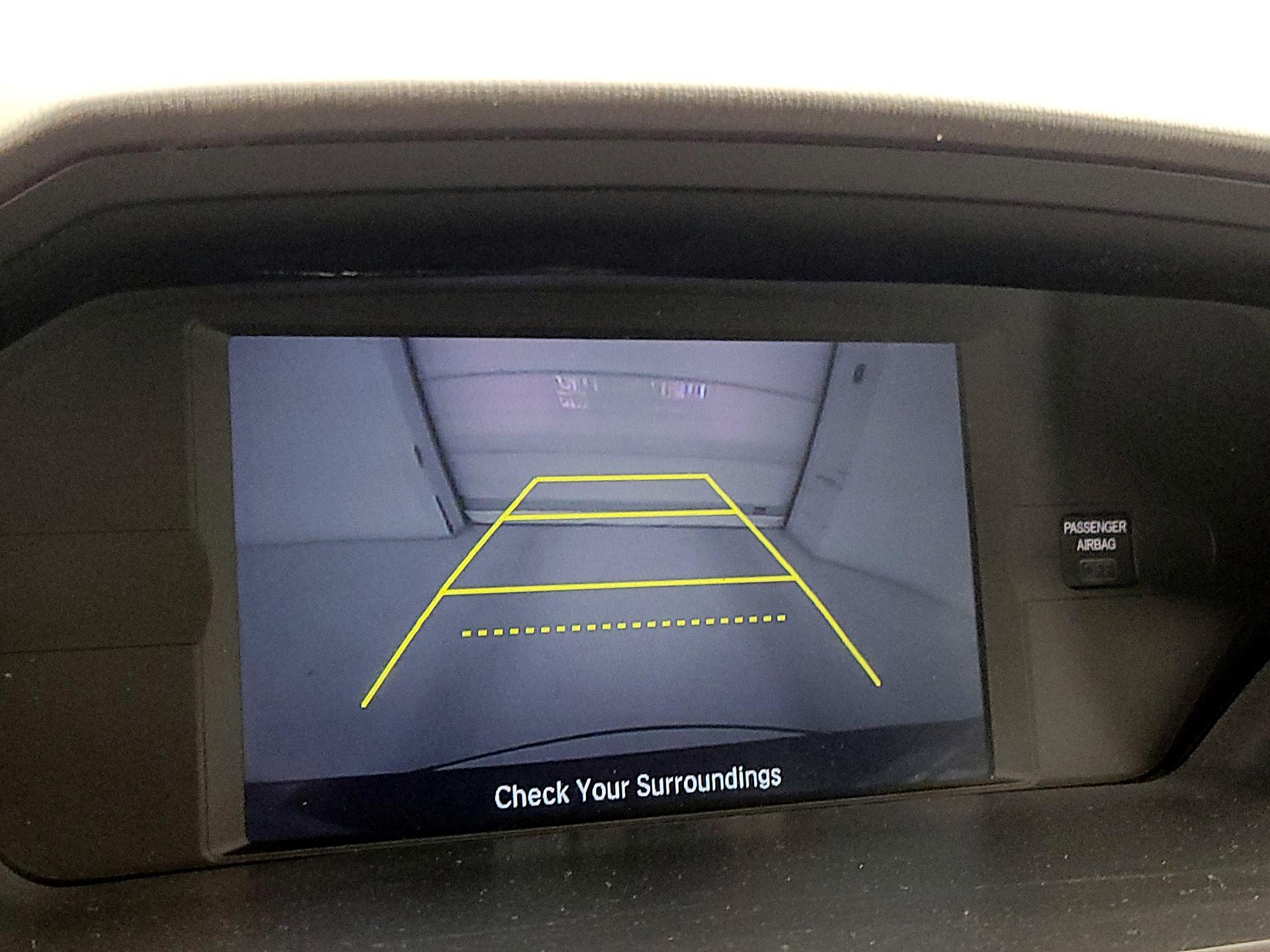 Thumbnail: 2016 Honda Odyssey - 14