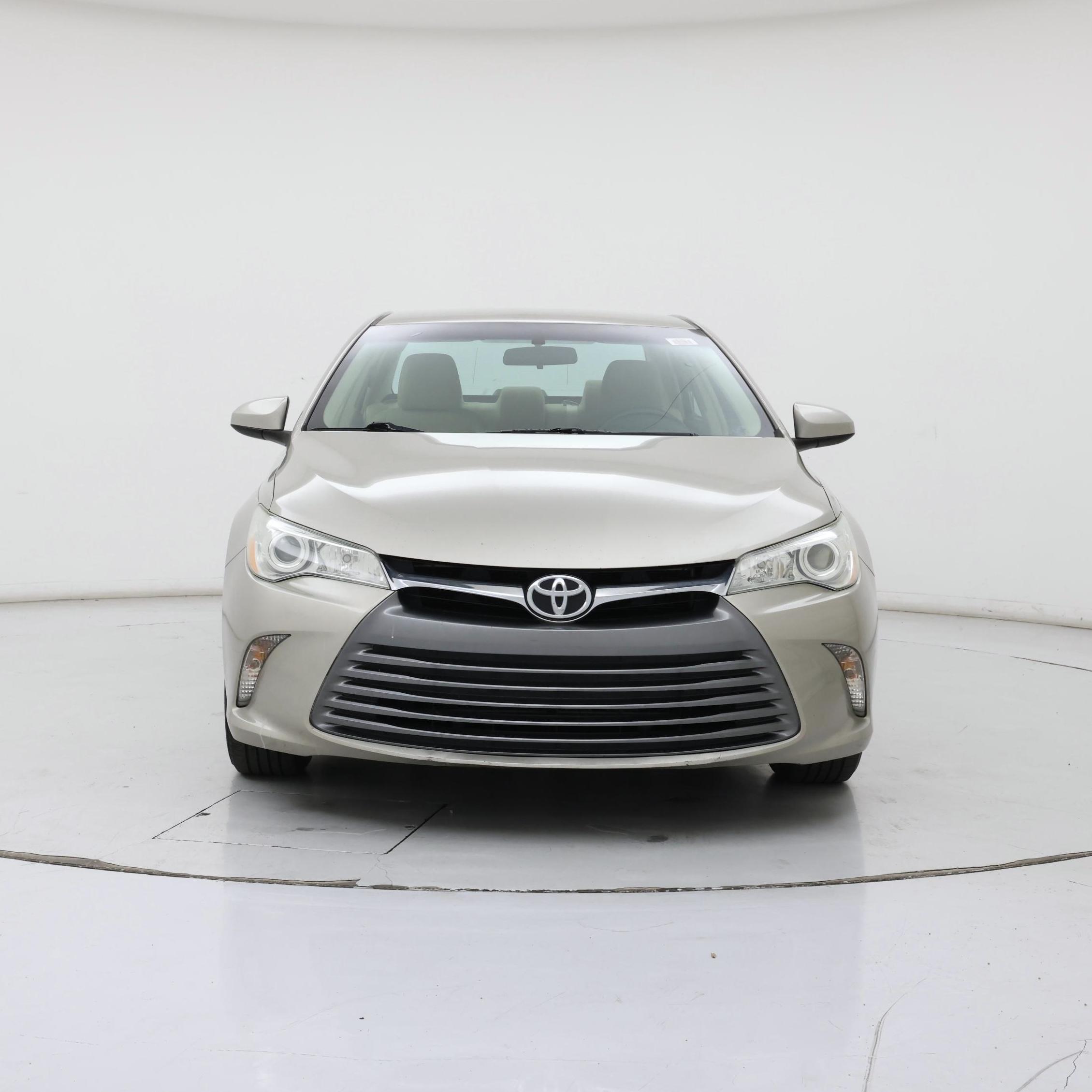 Thumbnail: 2016 Toyota Camry - 5