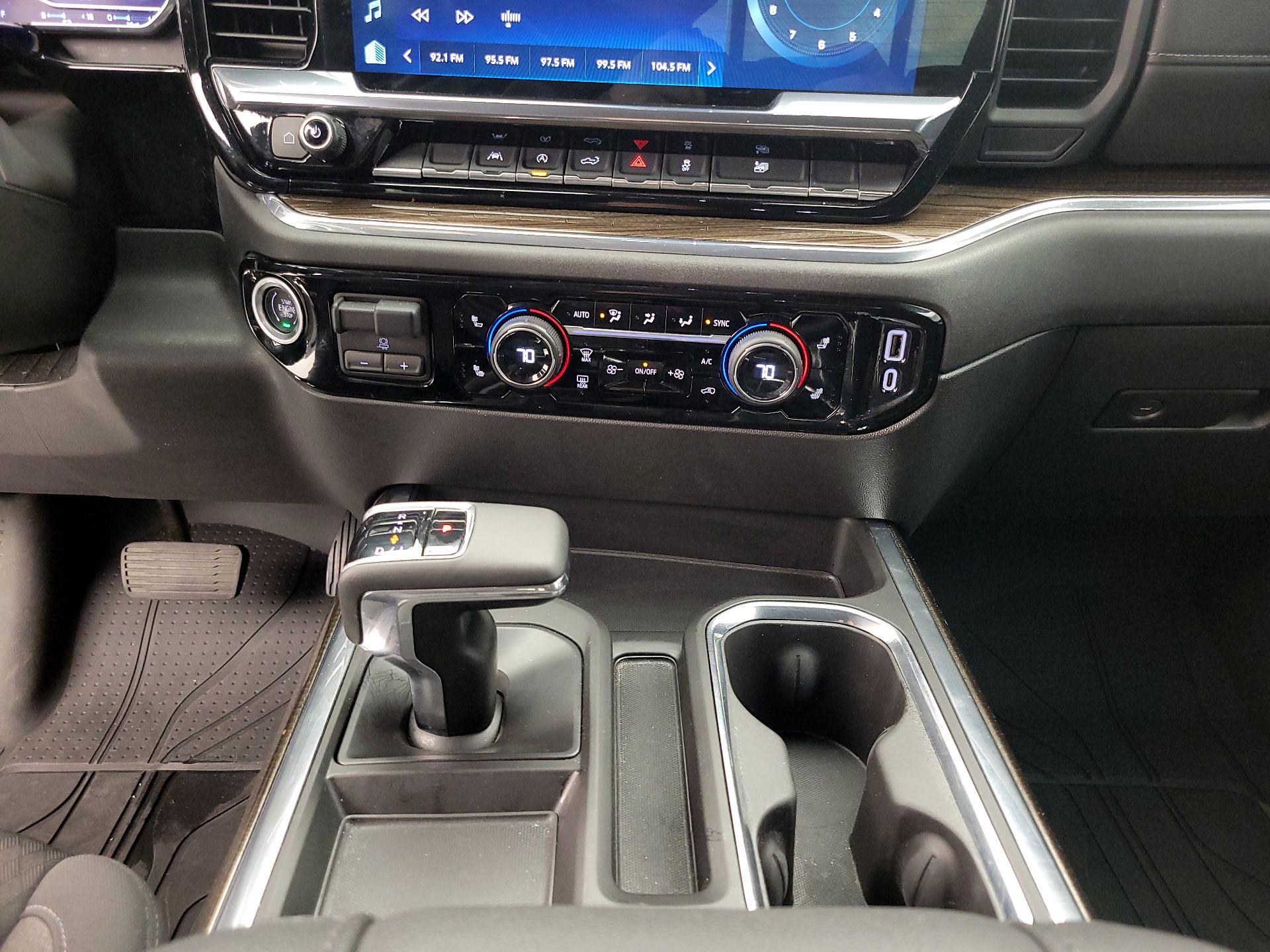 Thumbnail: 2024 Chevrolet Silverado 1500 - 18