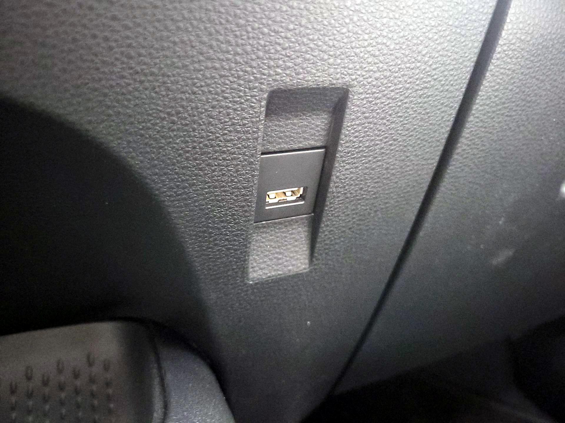 Thumbnail: 2022 Toyota Corolla - 18