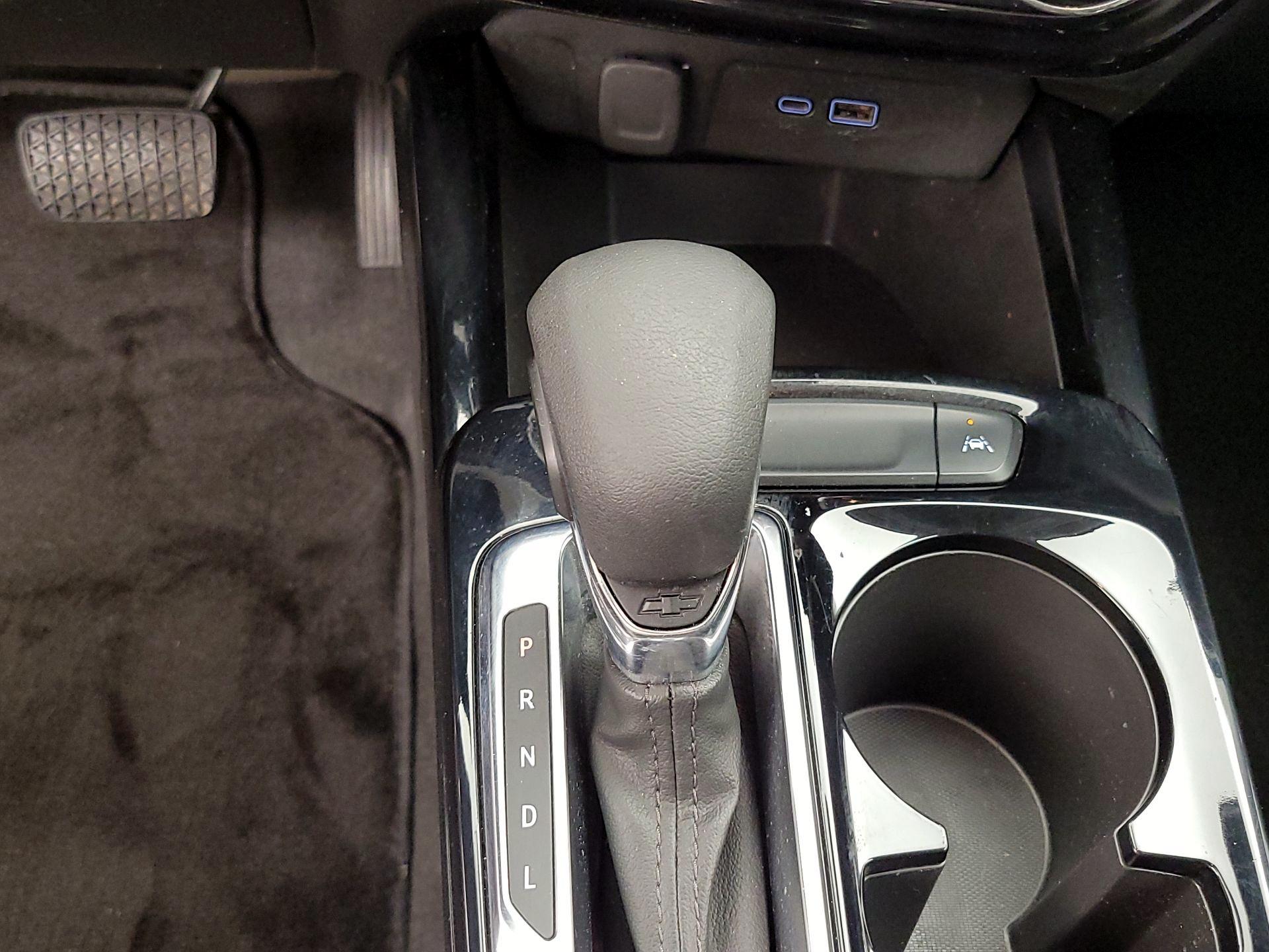 Thumbnail: 2025 Chevrolet Trax - 17