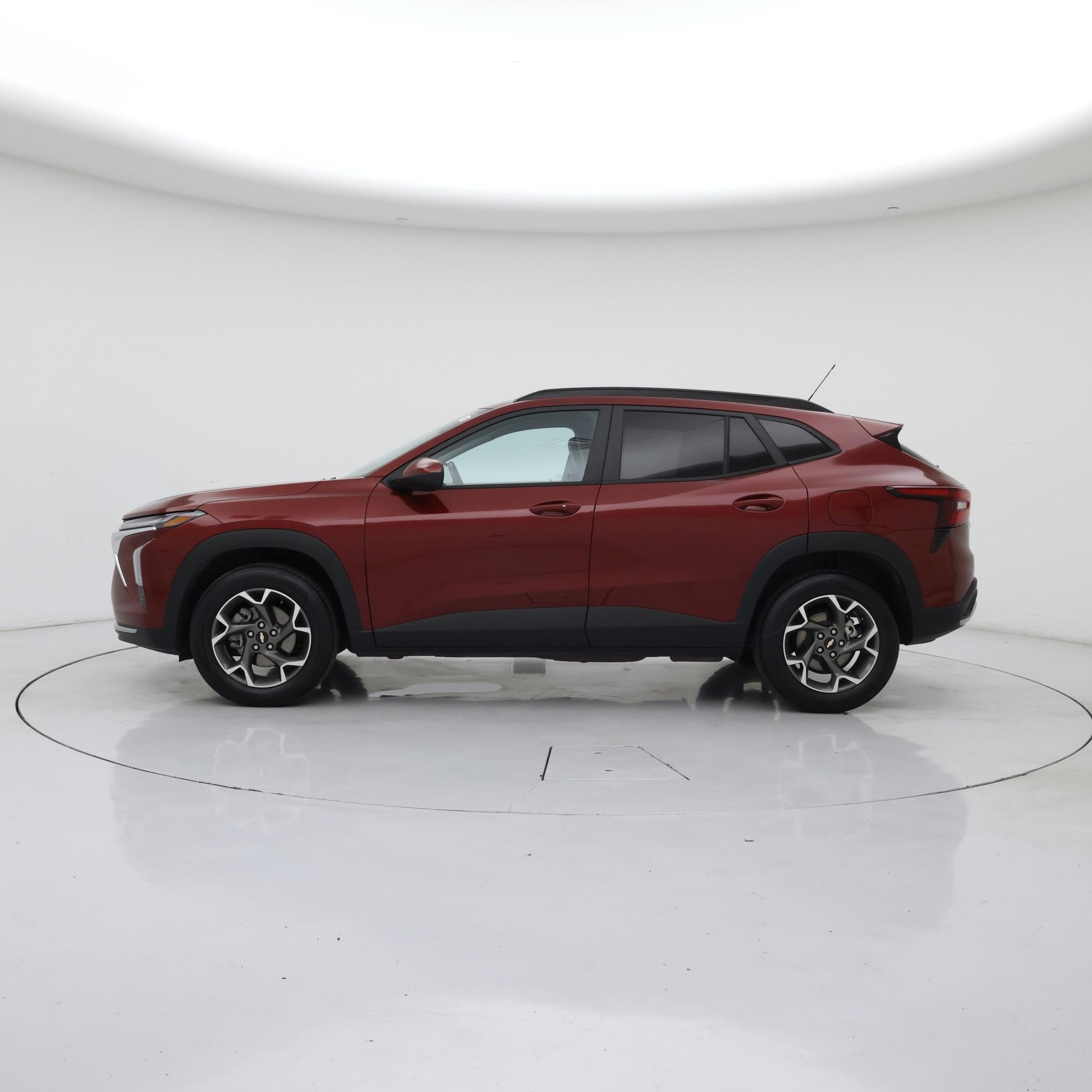 Thumbnail: 2025 Chevrolet Trax - 3