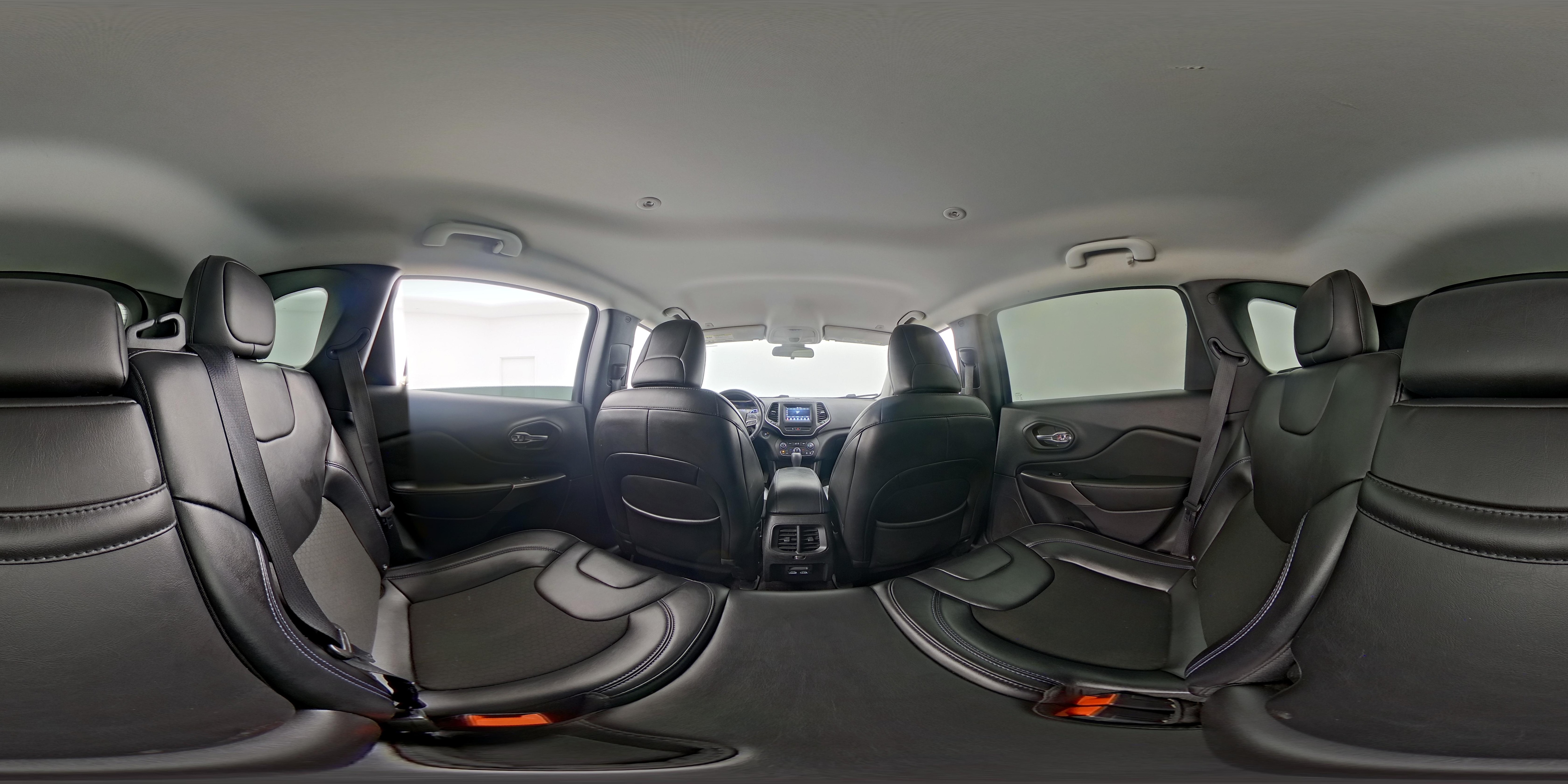 2019 Jeep Cherokee Latitude Plus - Photo 25