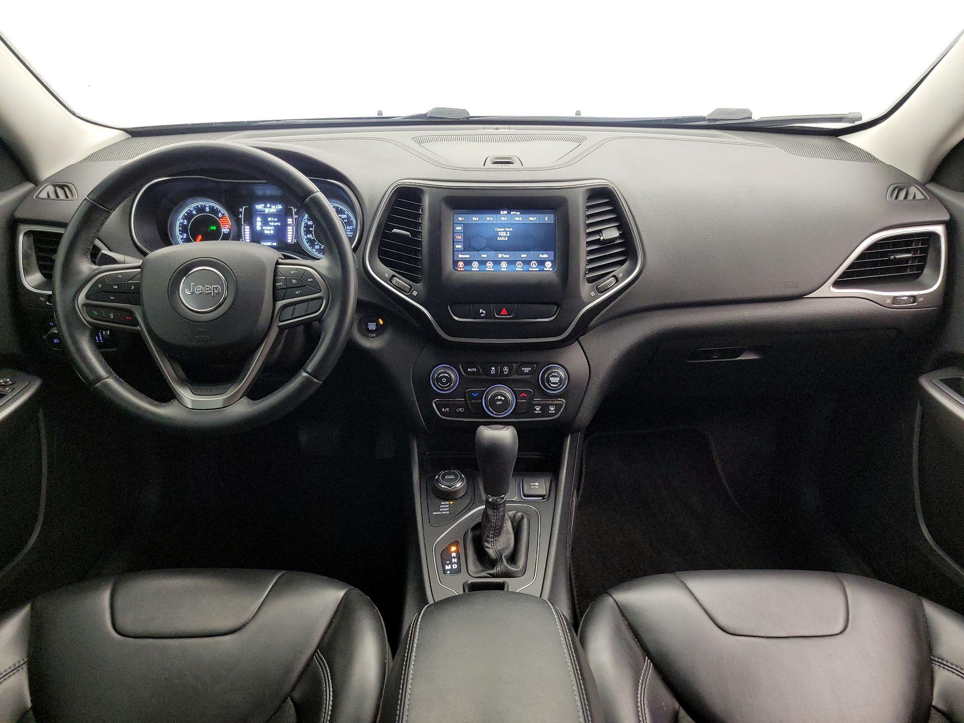 Thumbnail: 2019 Jeep Cherokee - 9