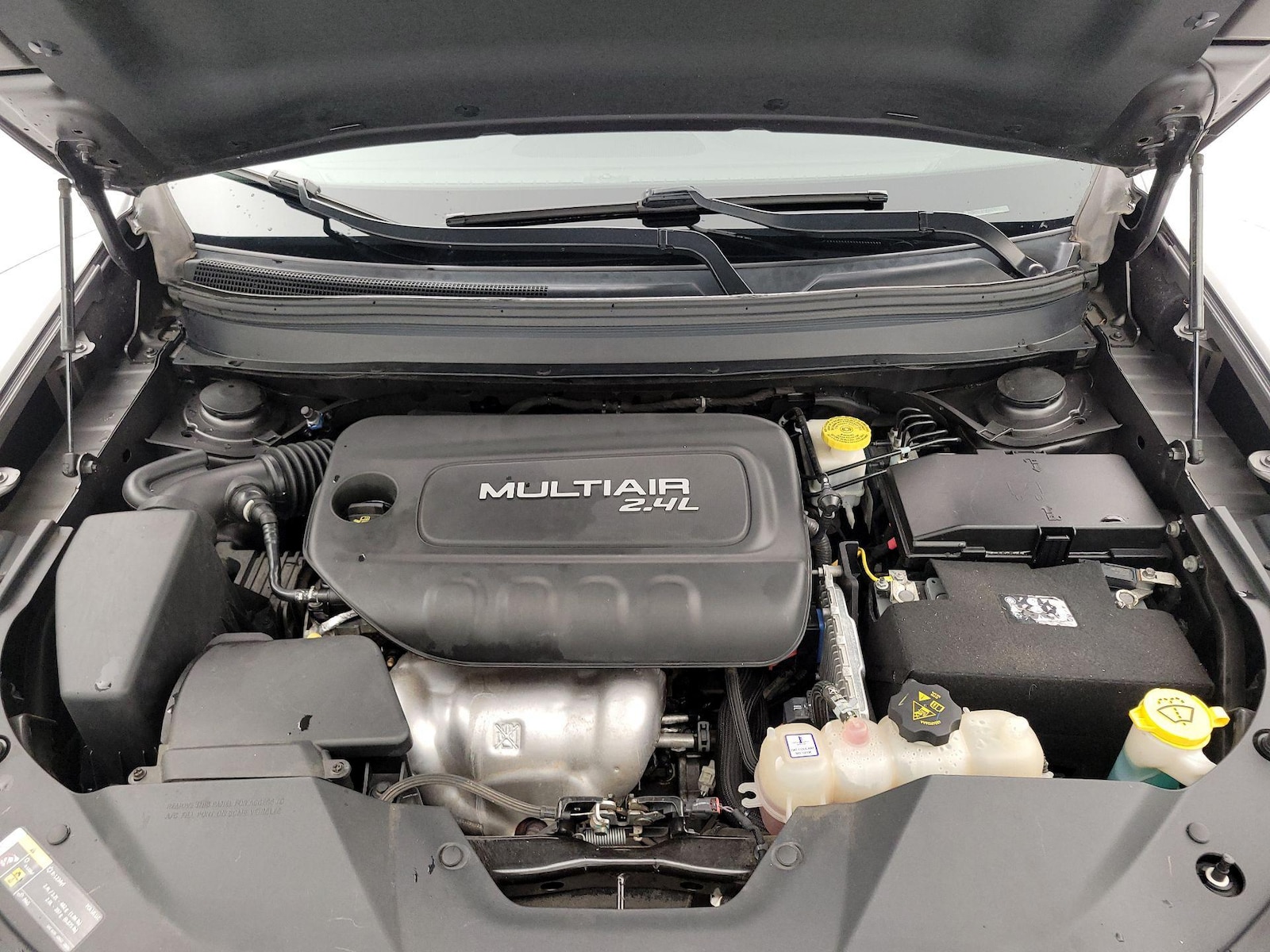 2019 Jeep Cherokee Latitude Plus - Photo 22