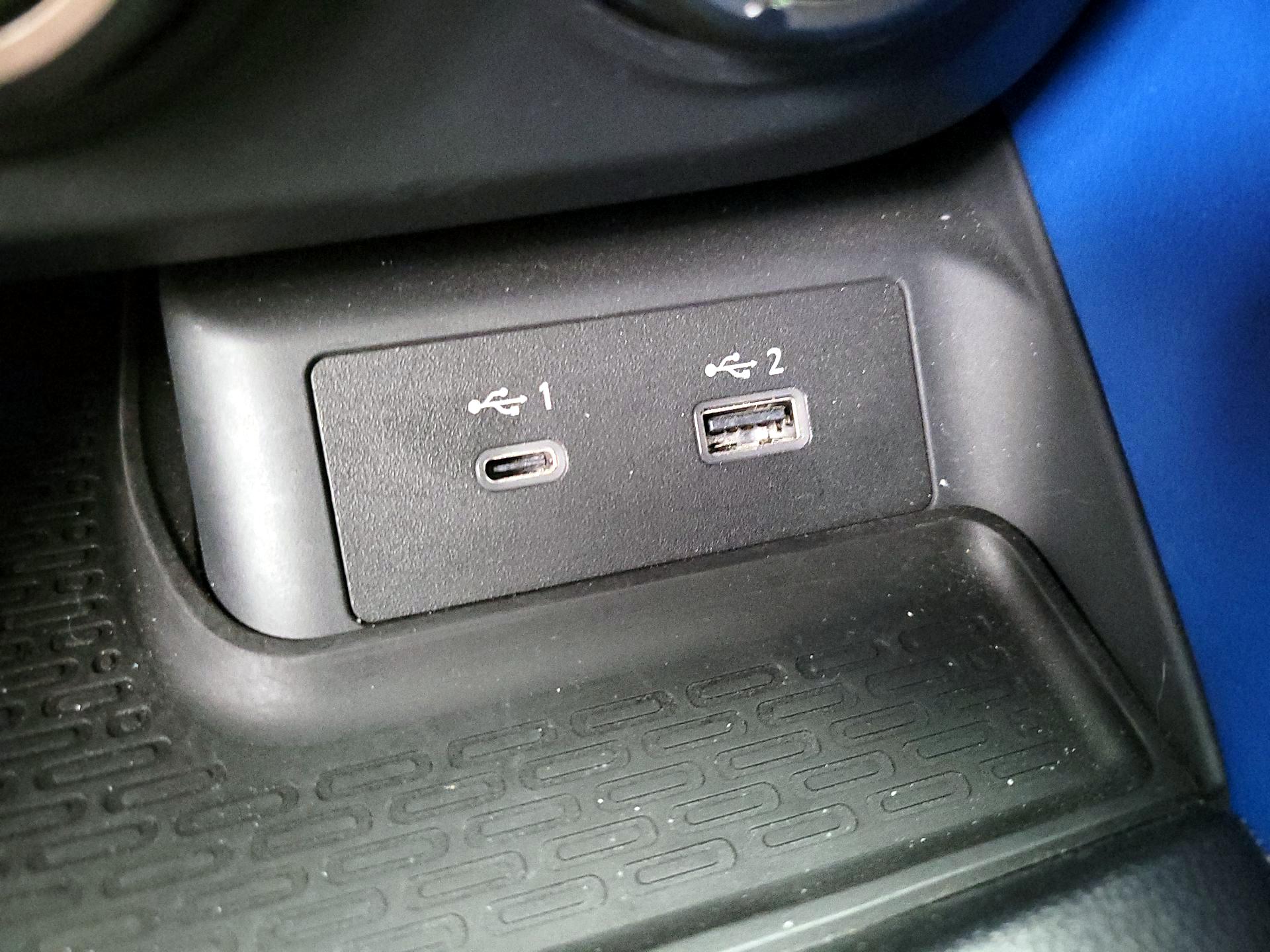 Thumbnail: 2023 Nissan Z - 19