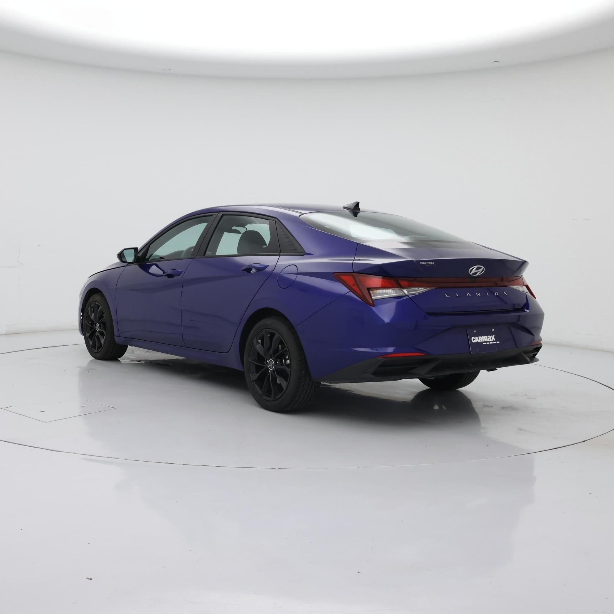 Thumbnail: 2023 Hyundai Elantra - 2