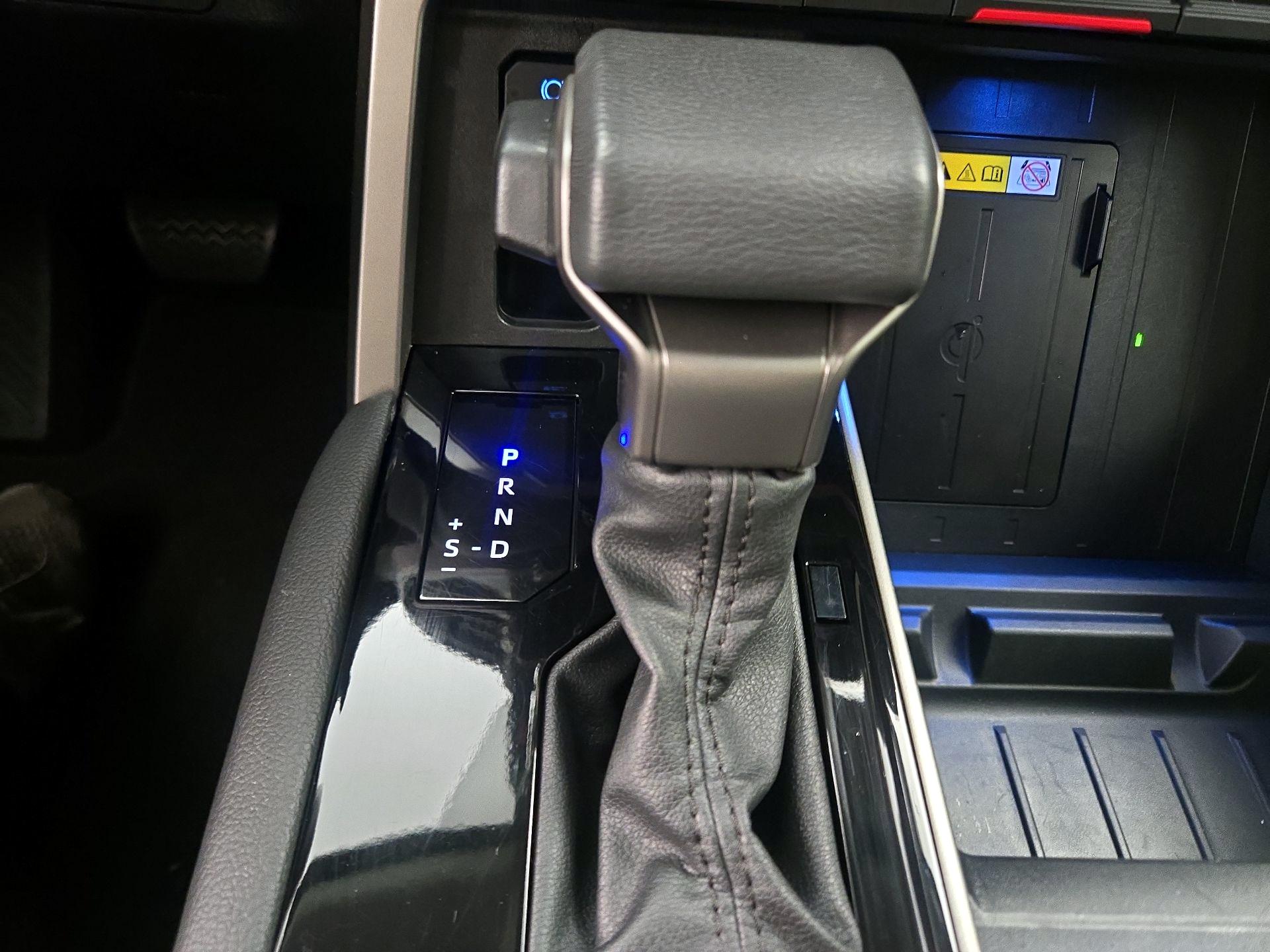 Thumbnail: 2023 Toyota Tundra - 17