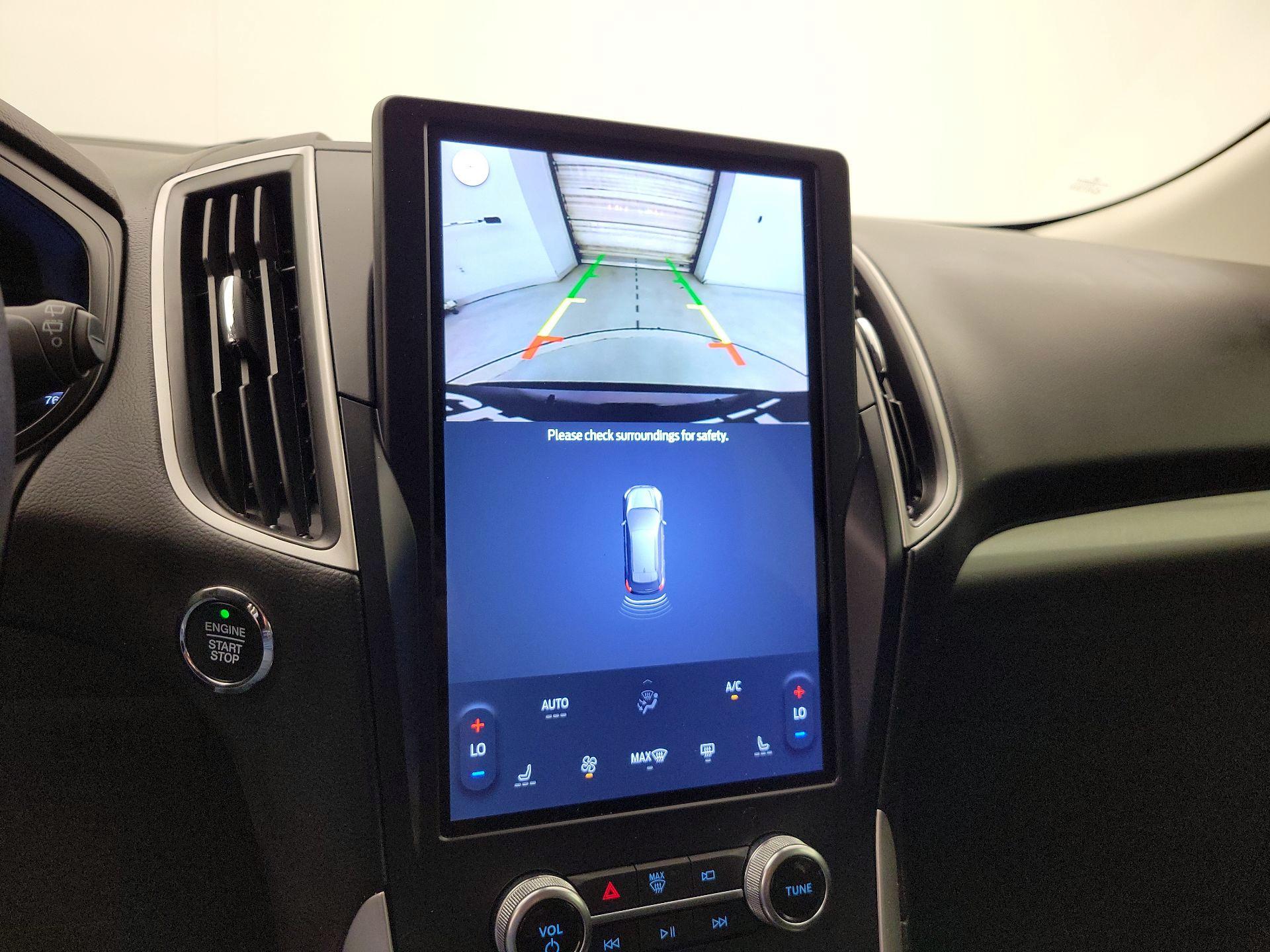 Thumbnail: 2023 Ford Edge - 14