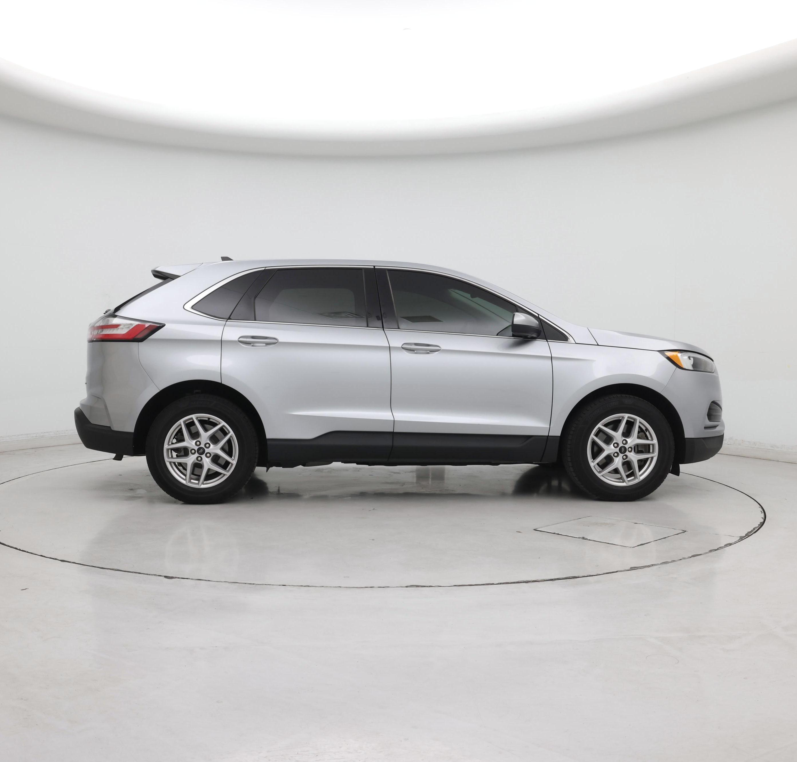 Thumbnail: 2023 Ford Edge - 7