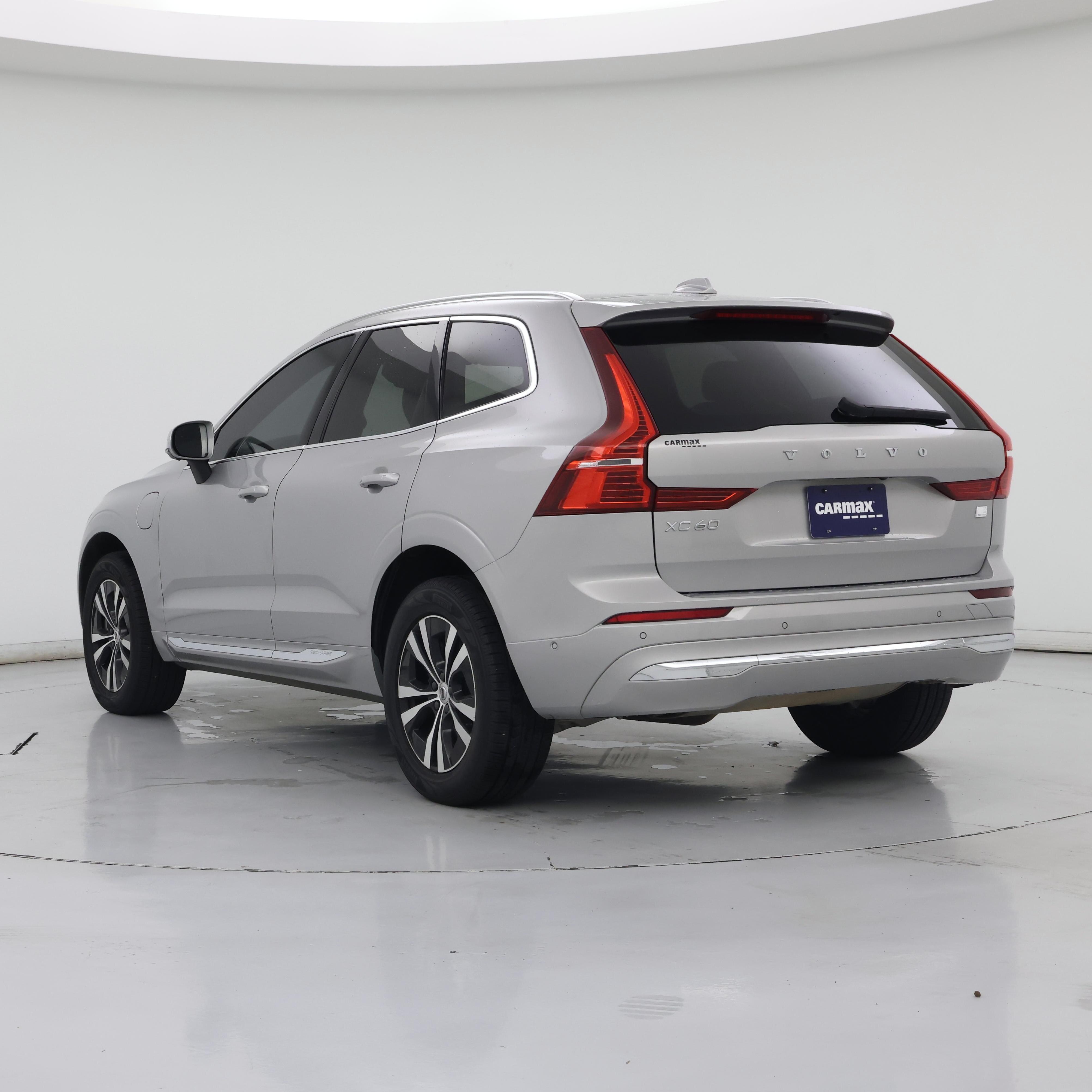 Thumbnail: 2022 Volvo XC60 - 2
