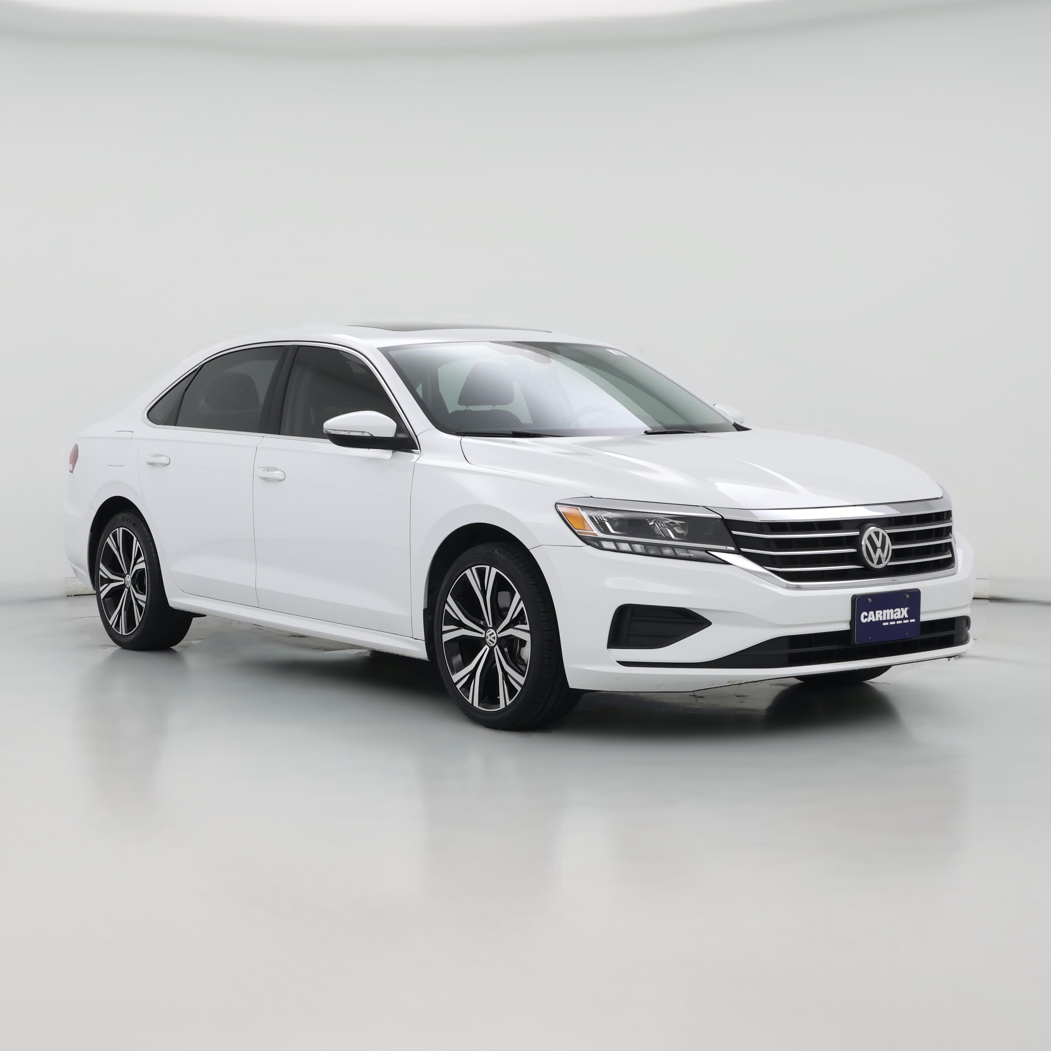 Thumbnail: 2022 Volkswagen Passat - 1