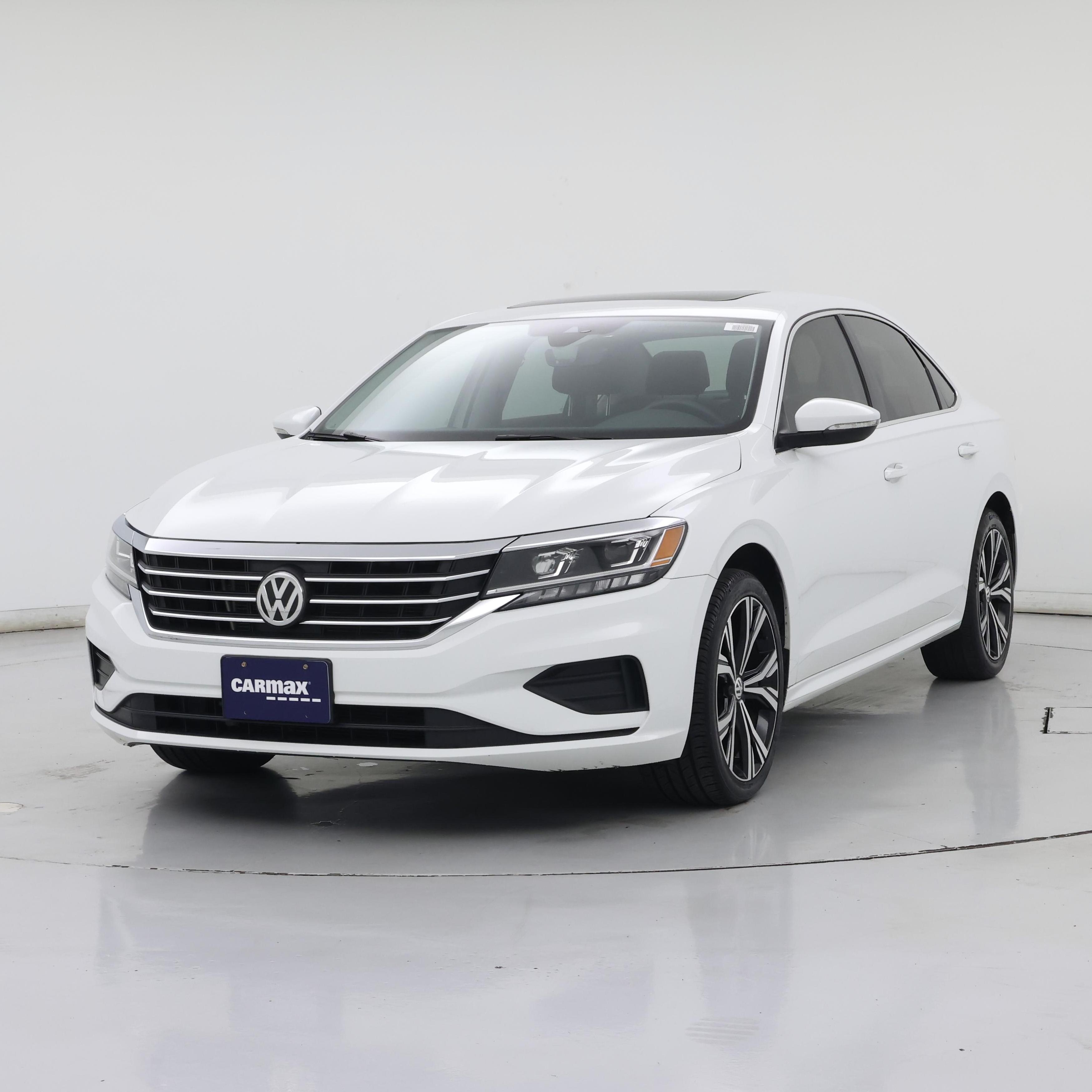 Thumbnail: 2022 Volkswagen Passat - 4