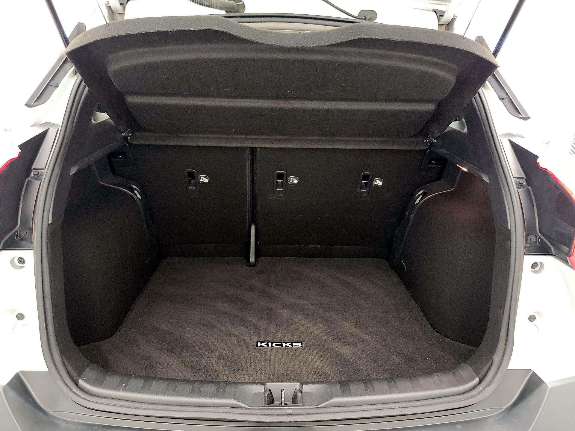 Thumbnail: 2019 Nissan Kicks - 20