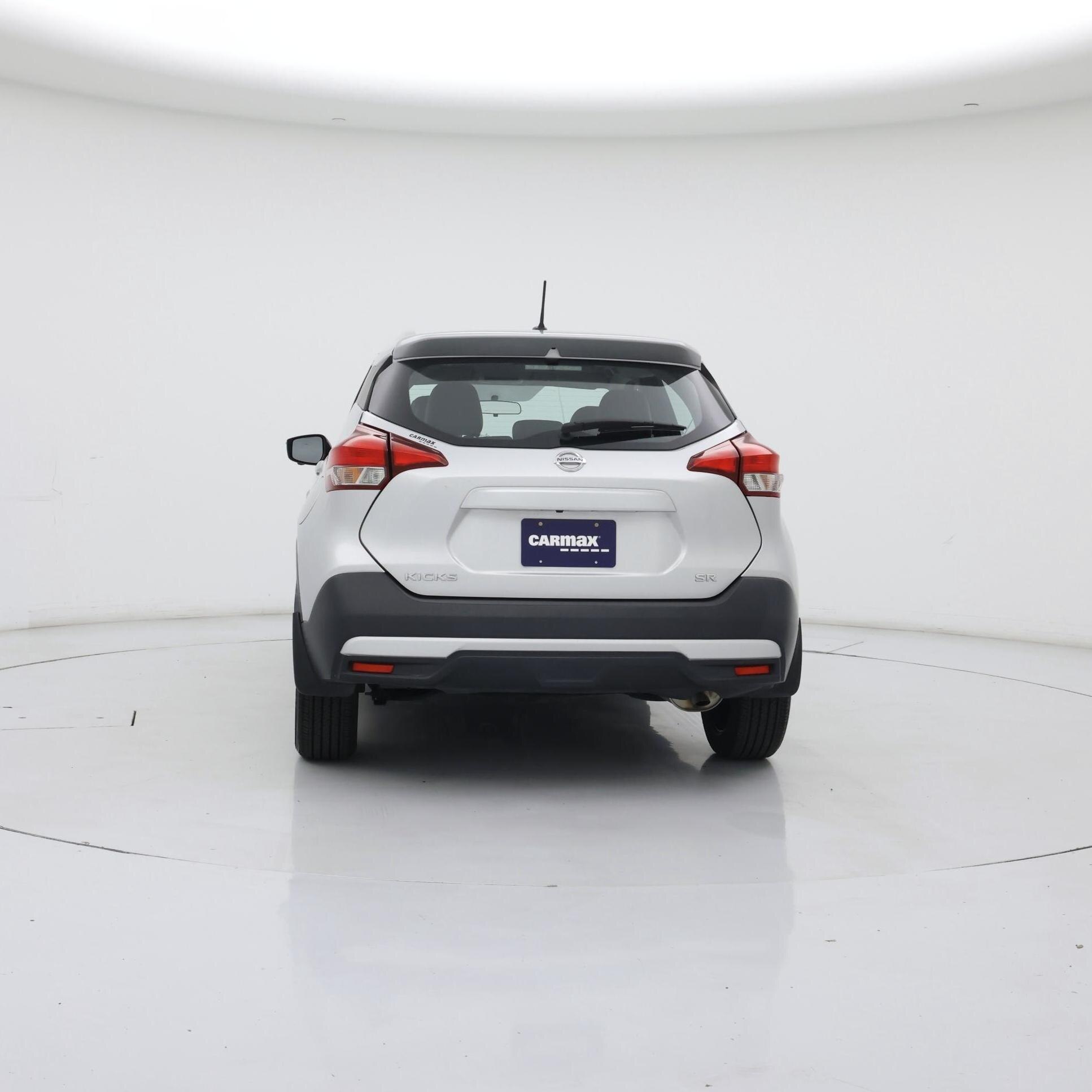 Thumbnail: 2019 Nissan Kicks - 6