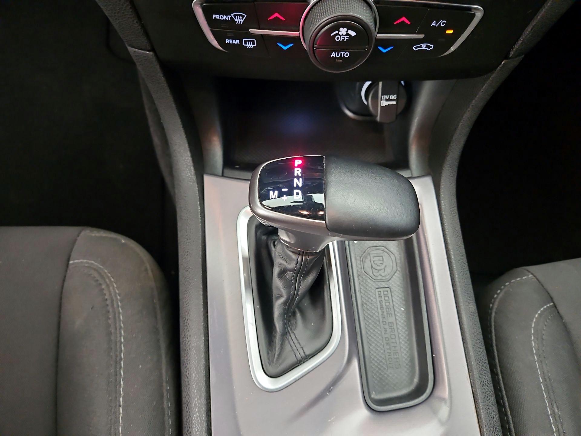 Thumbnail: 2019 Dodge Charger - 17