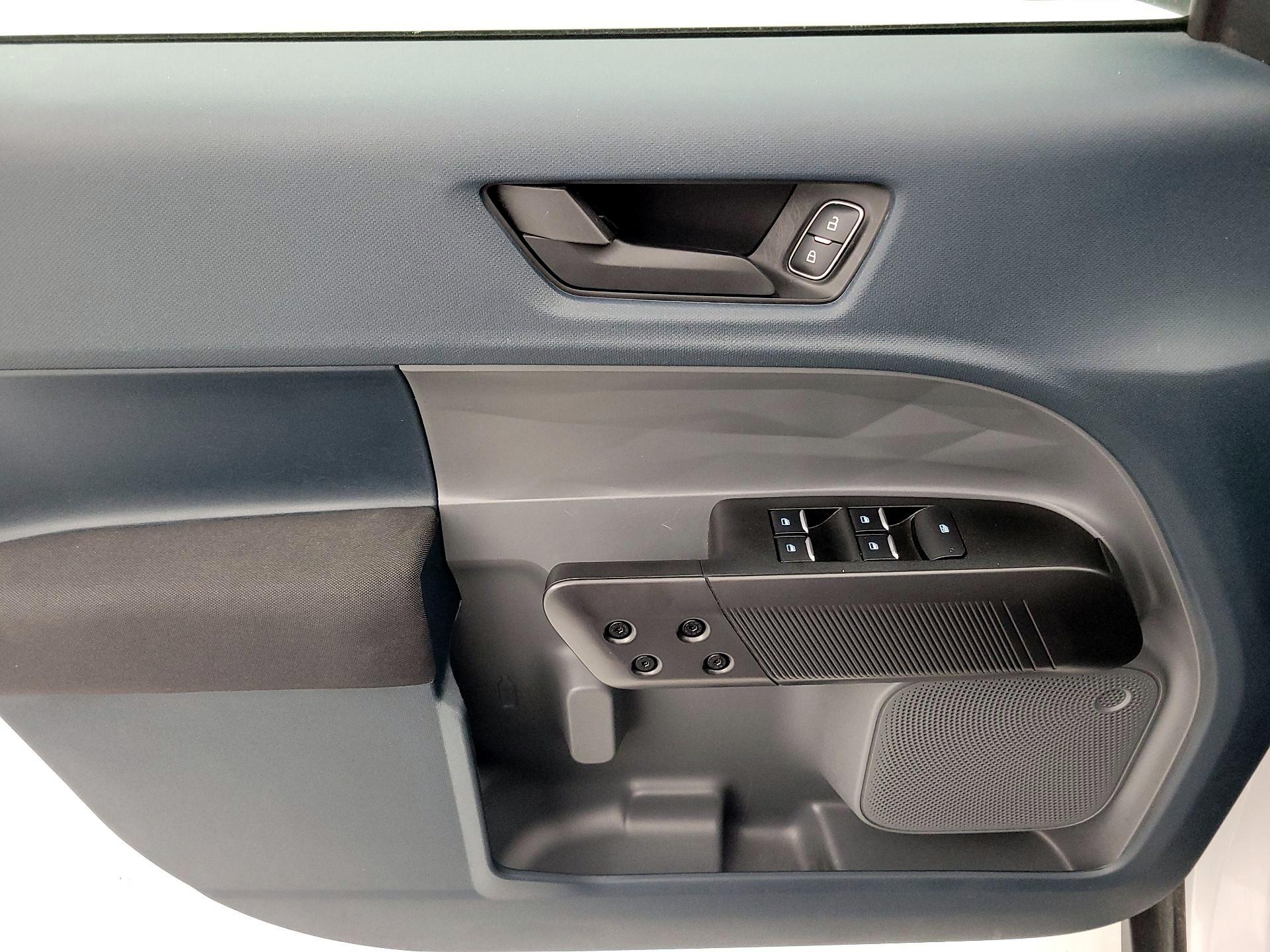 Thumbnail: 2025 Ford Maverick - 12